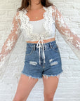 The Cropped Lace Shore Top (M)
