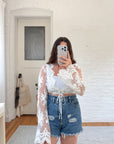 The Cropped Lace Shore Top (M)