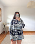 The Blue Toned Granny Sweater (L)