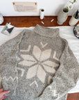 The Neutral Snowflake Turtleneck (M)
