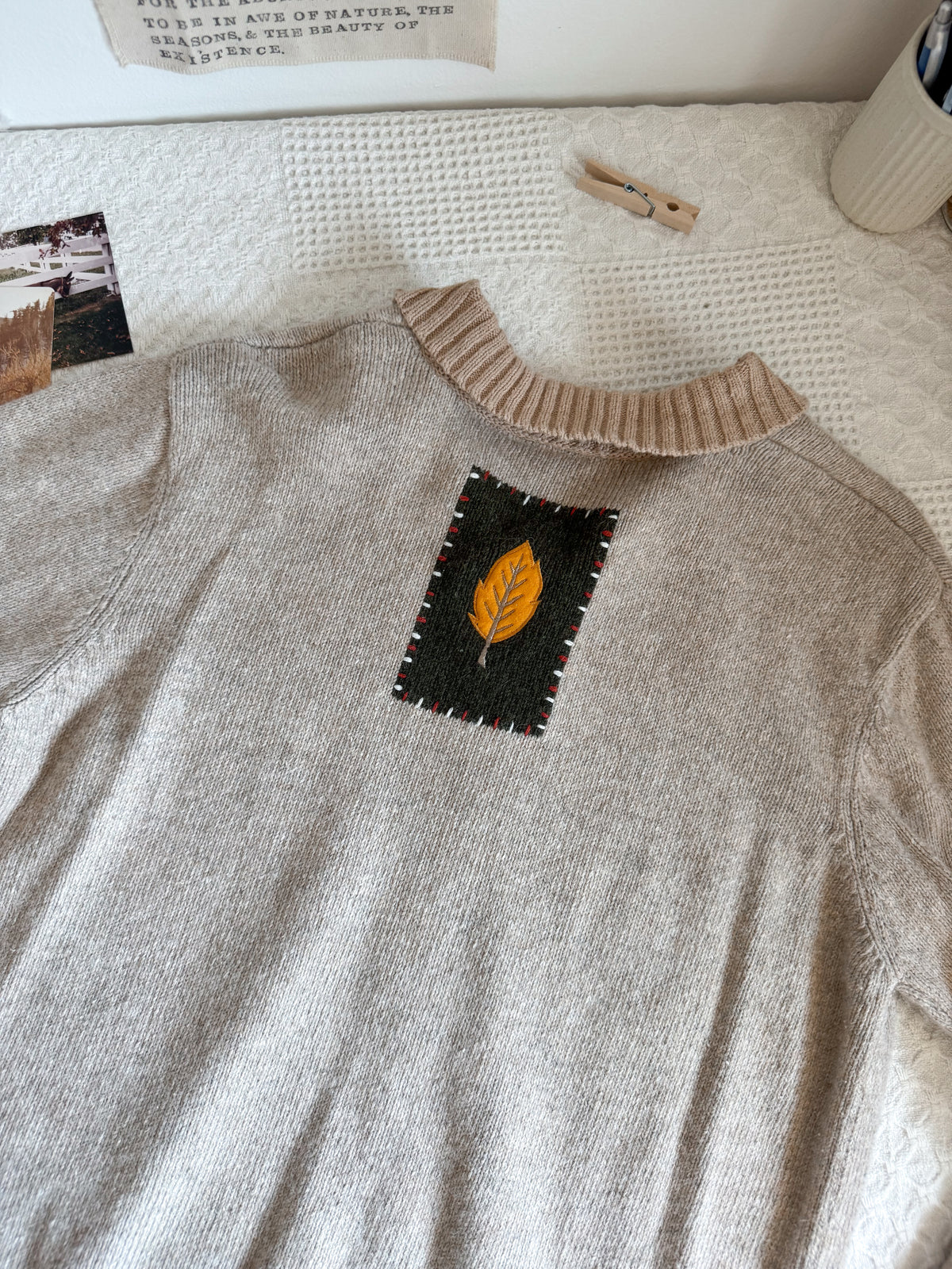 The Autumn Critter Cardigan (L)