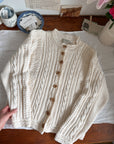 The Creamy Wood Button Bean Cardigan (M)