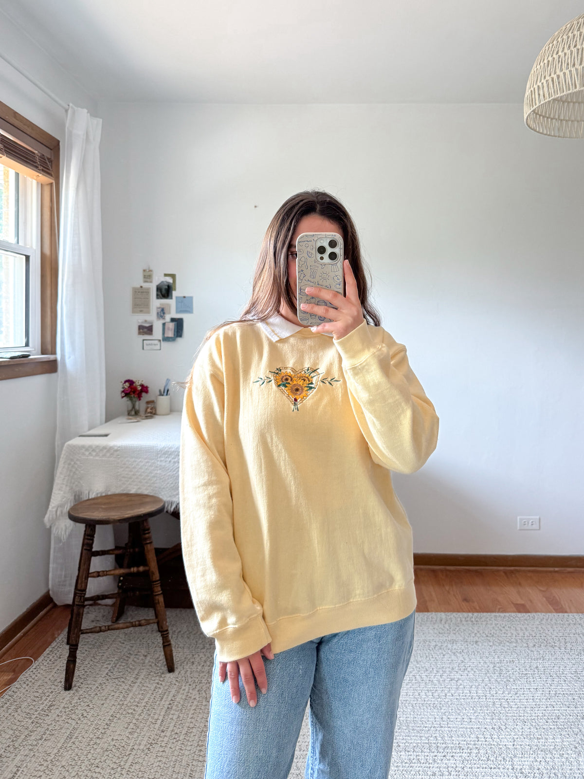 The Yellow Sunflower Granny Crewneck (M)