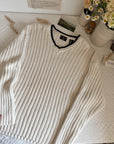 The Navy Collar Cream Sweater (XL)