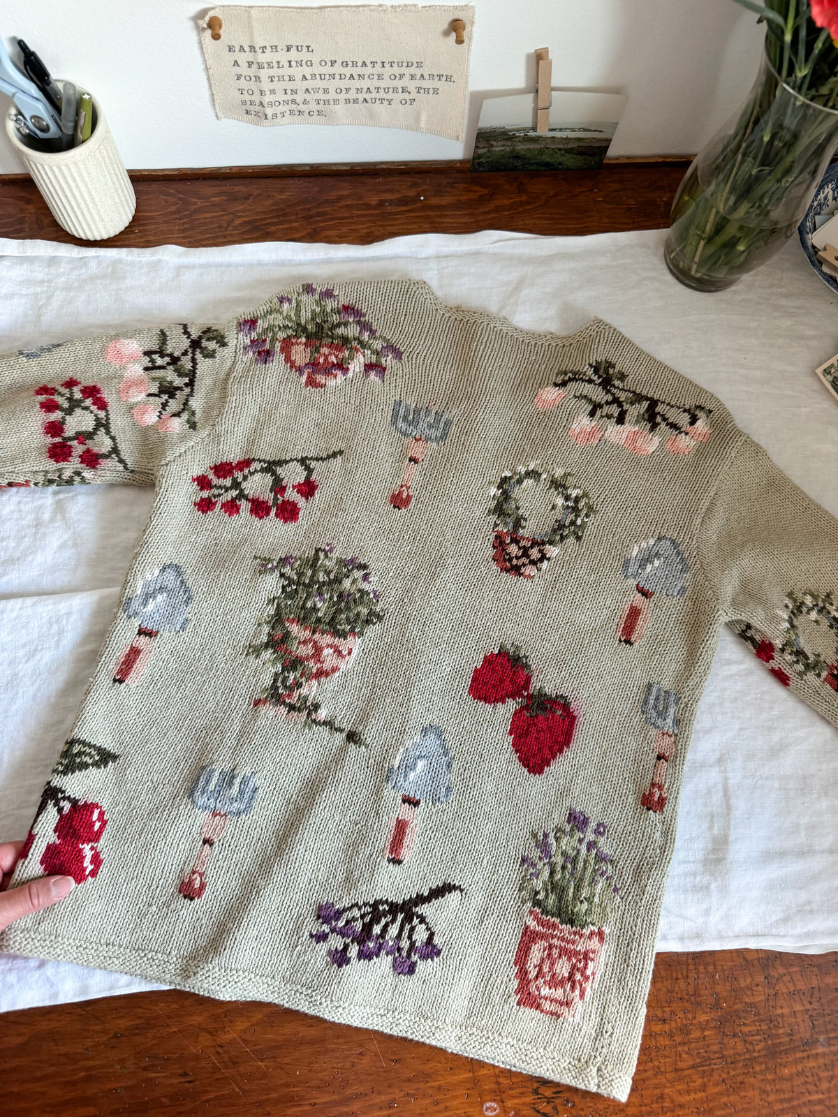 The Strawberry Garden Cardigan (S)