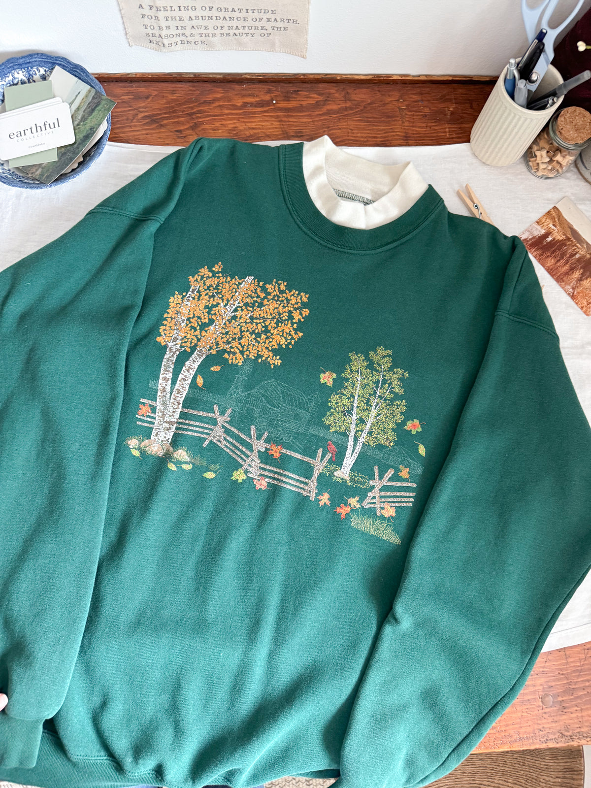 The Autumn Scene Granny Crewneck (XL)
