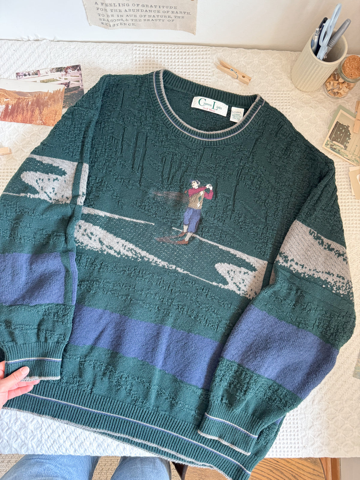The Golf Scenery Sweater (XL)