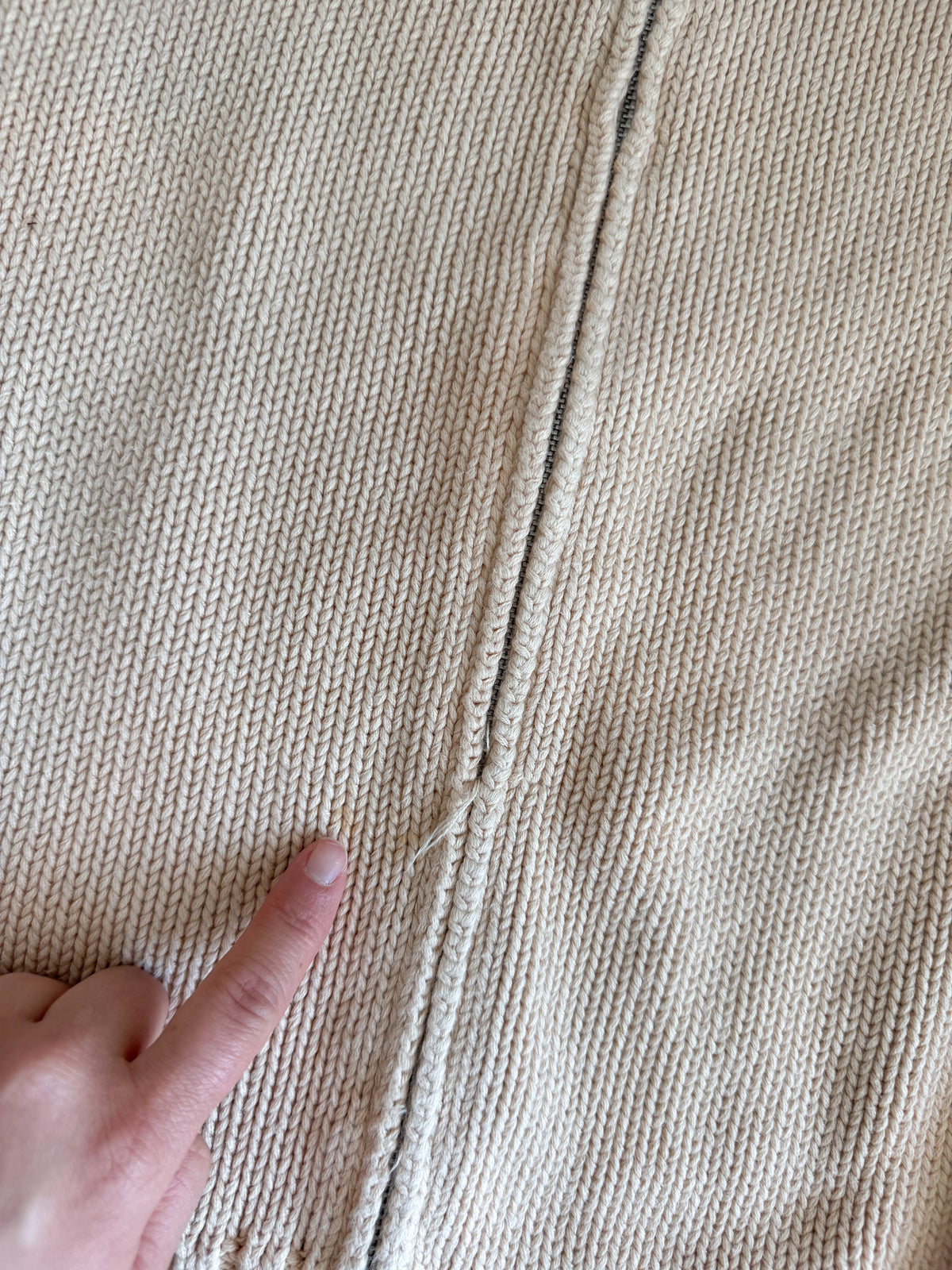 The Beige-y Yellow Cardigan (M)