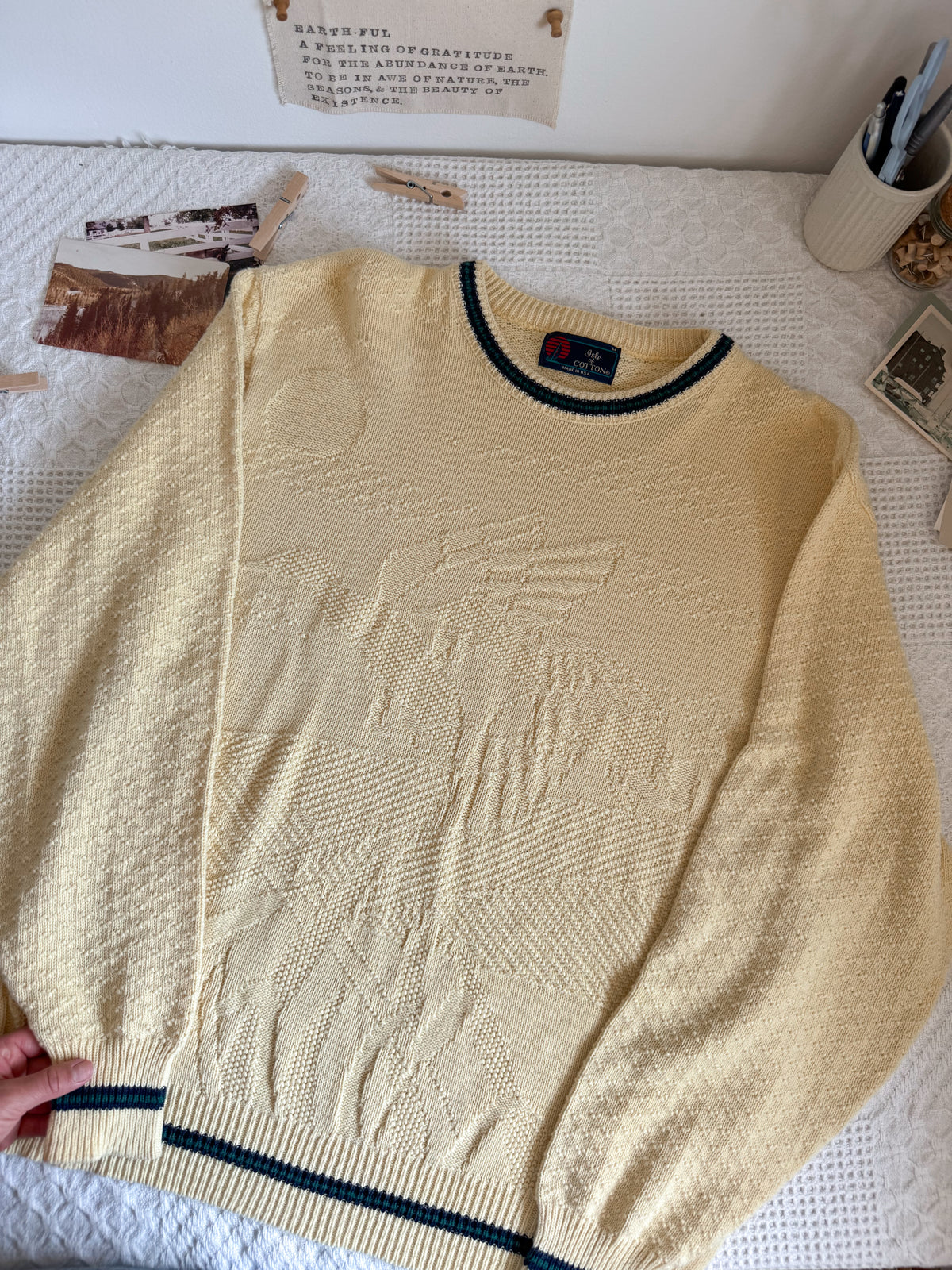 The Textured Yellow Duck Sweater (L)
