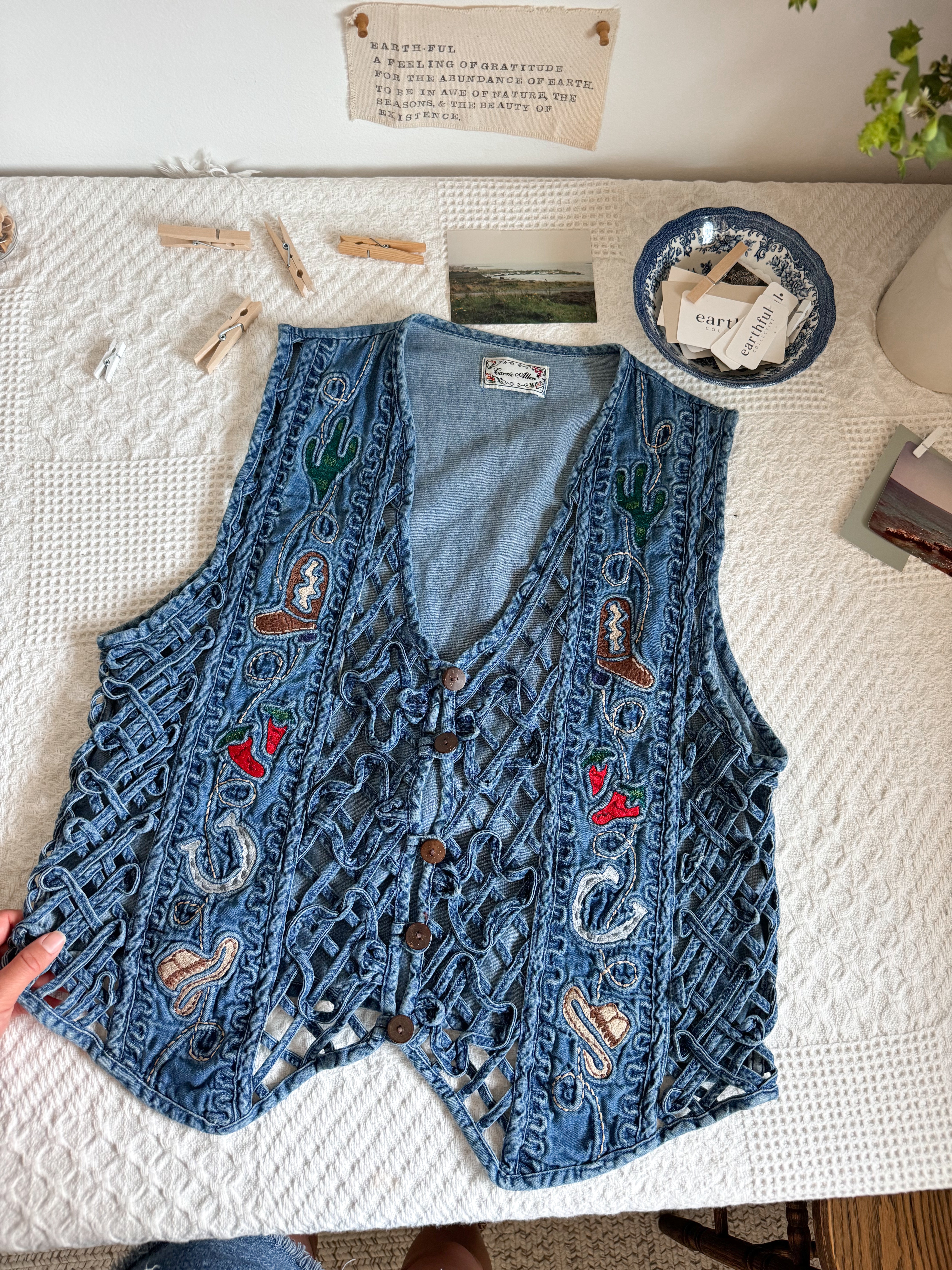 The Western Denim Vest (L)