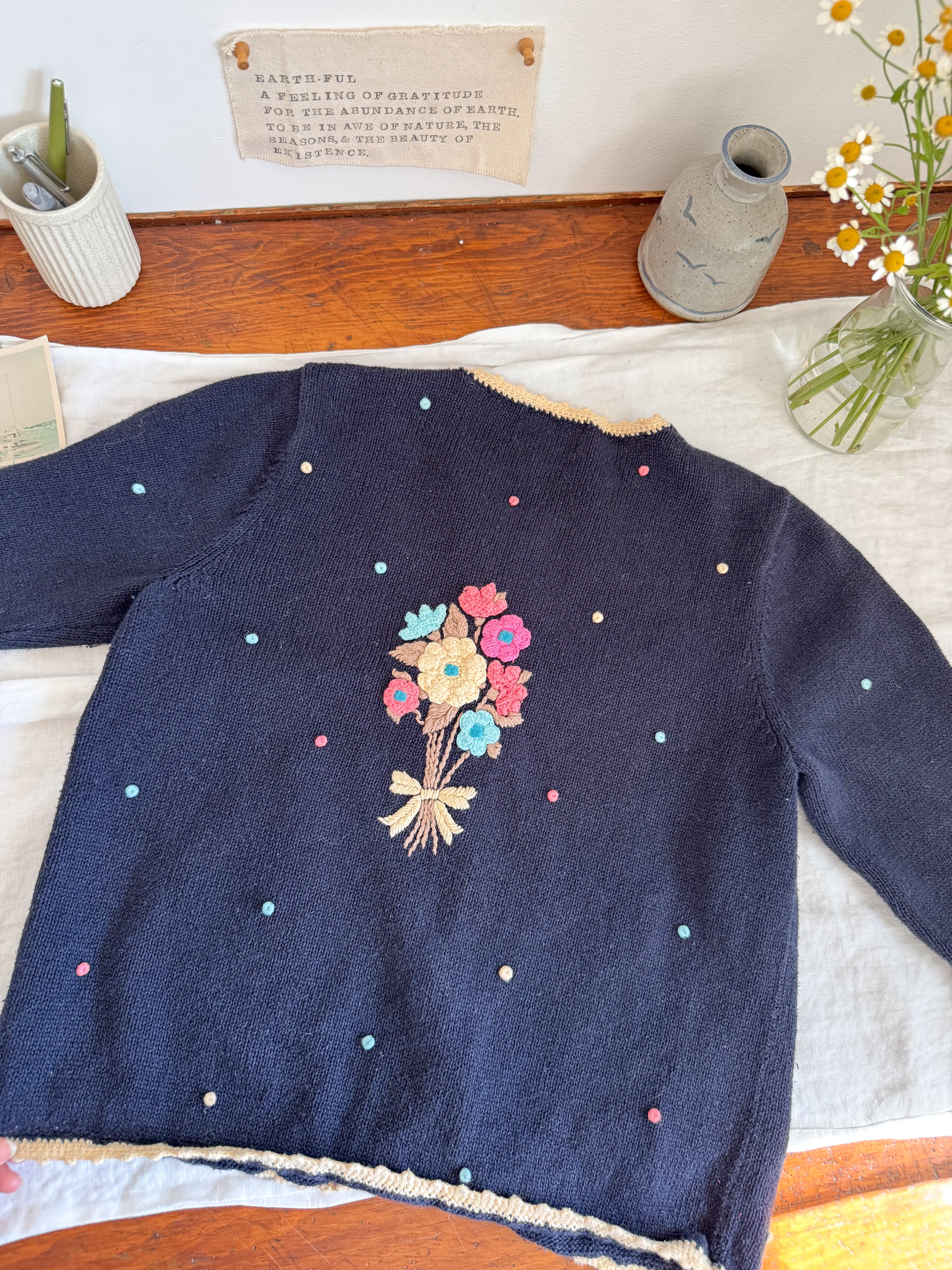The Navy Flower Bundle Cardigan (M)