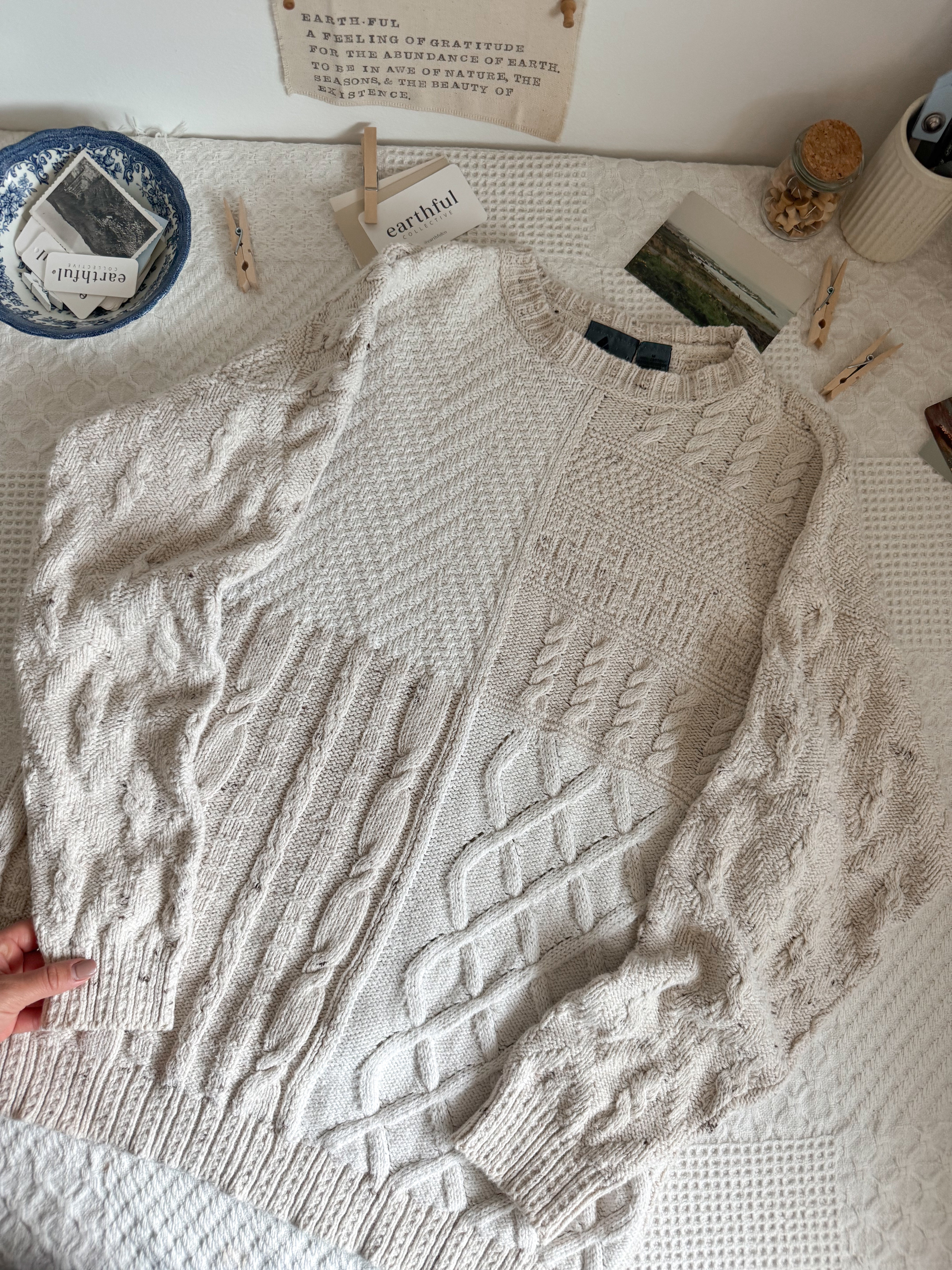 The Multi Texture Creamy Sweater (L)