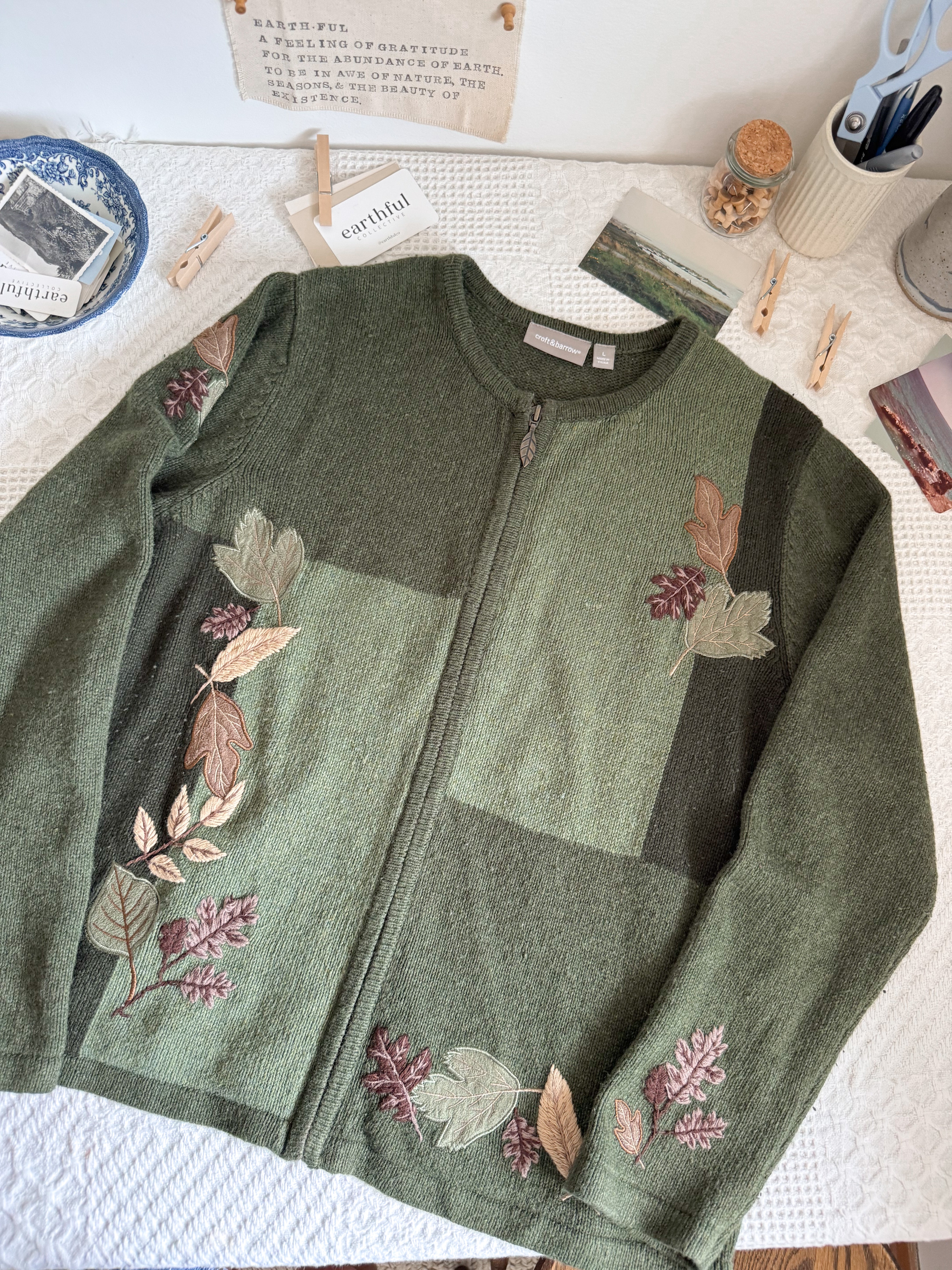 The Leafy Green Cardigan (L)