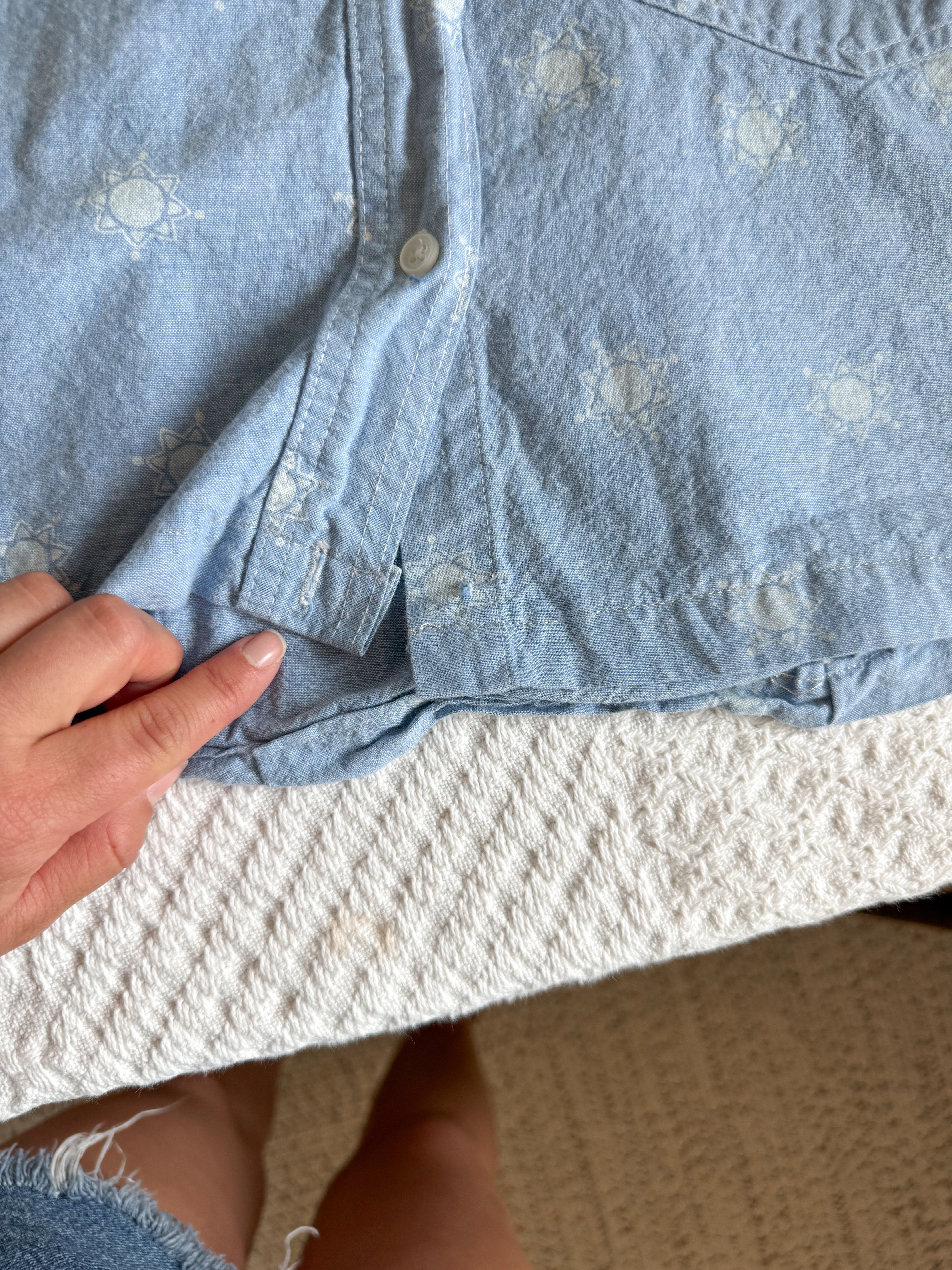 The Sunshine Chambray Short Sleeve (S)