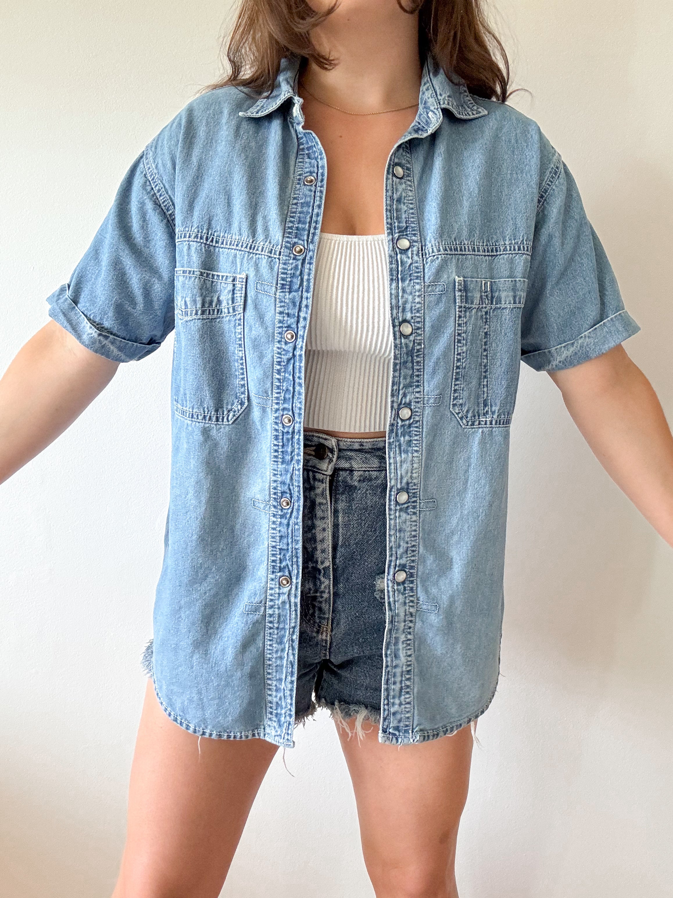The Denim Snap Button Up (M)