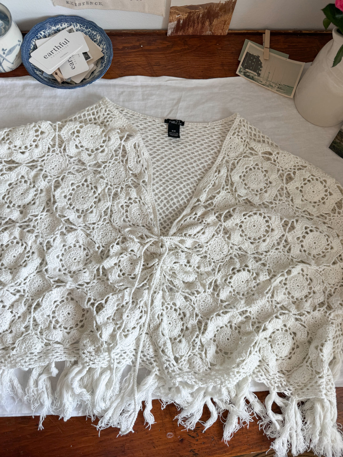 The Y2K Crochet Fringe Poncho Style Top (M)