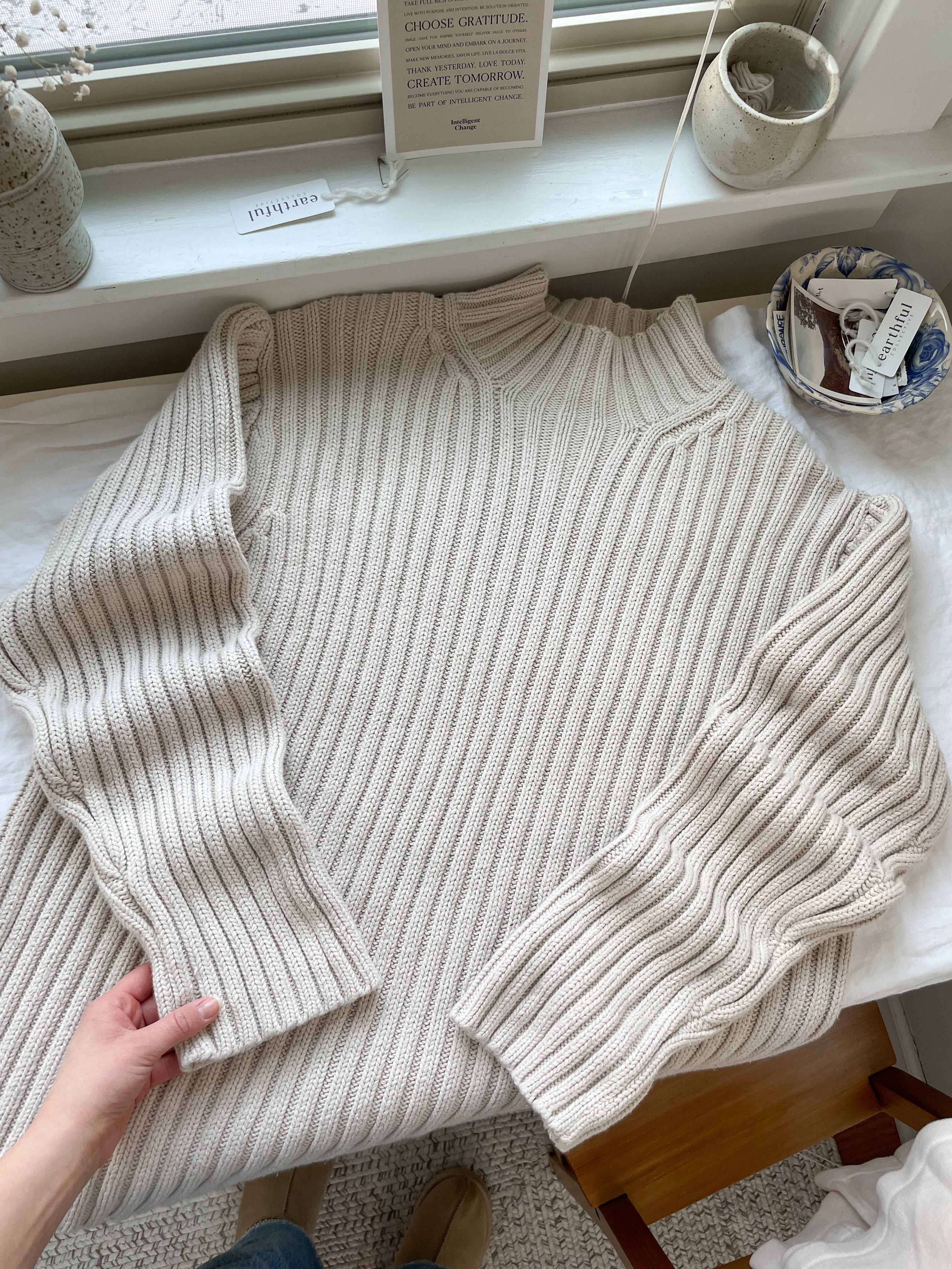 The Scandinavian Sweater (XL)