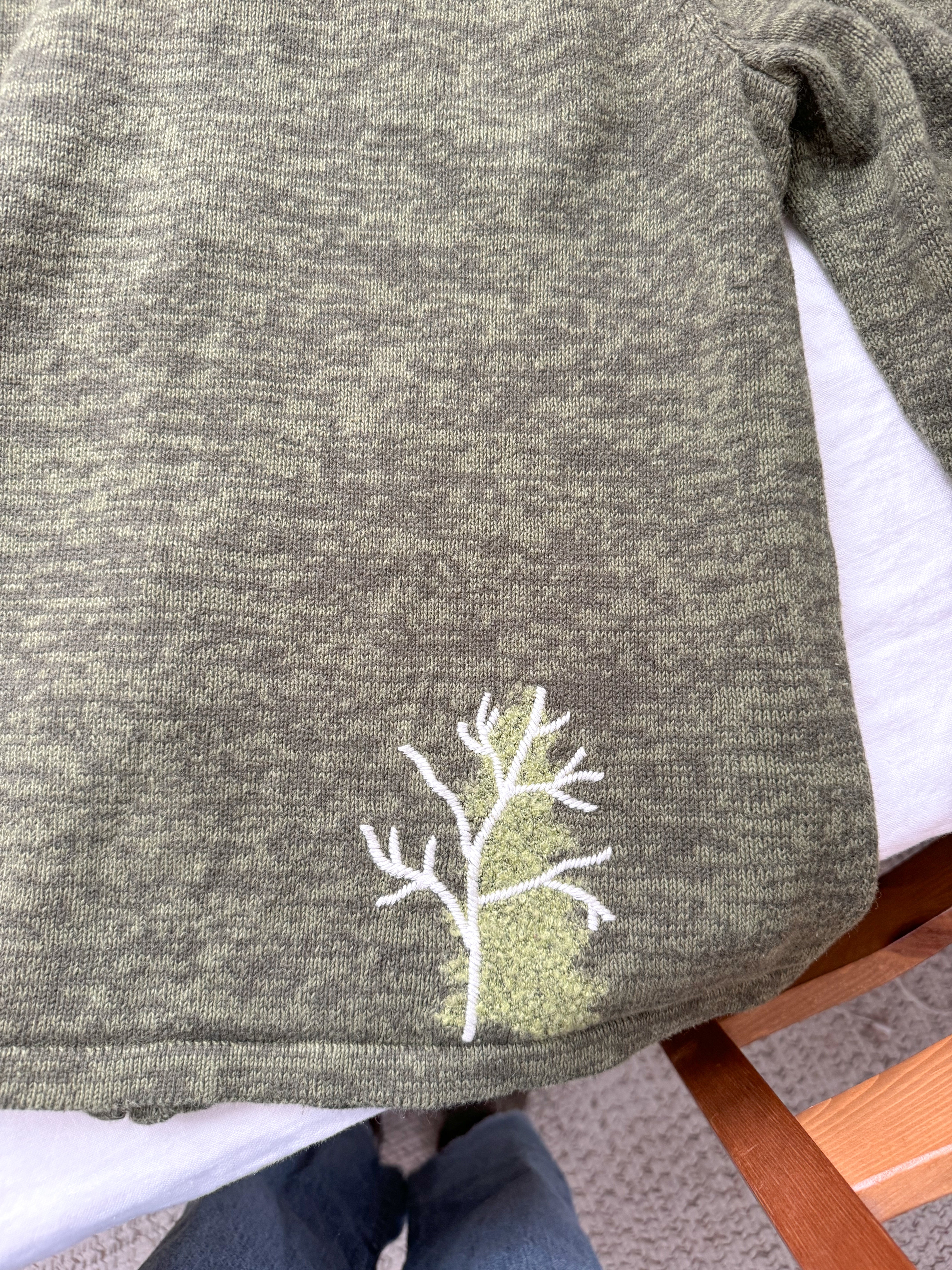 The Green Tree Zip Up (M)