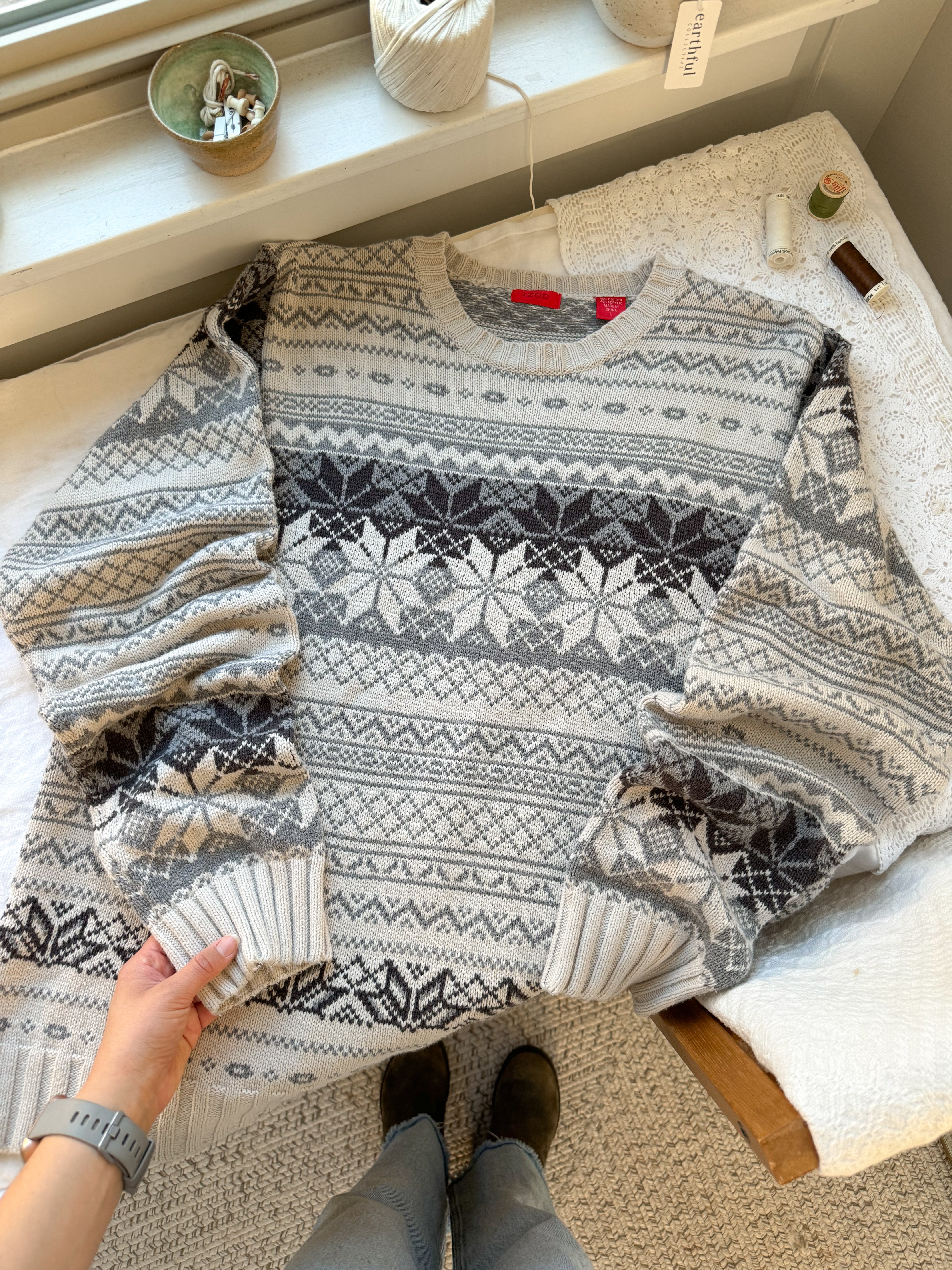 The Grey Toned Fair Isle Sweater (L)