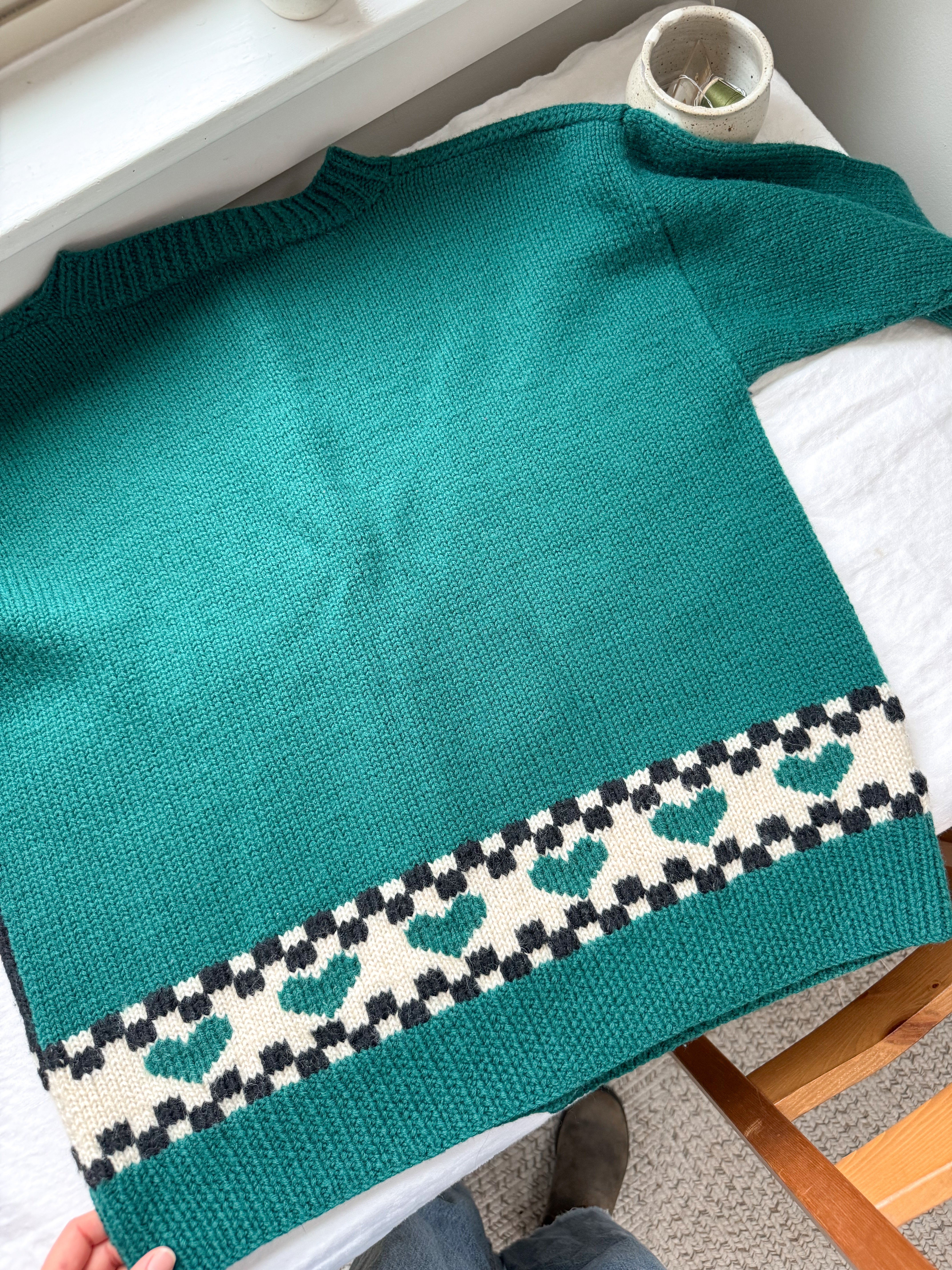 The Teal Poinsettia Cardigan (M)