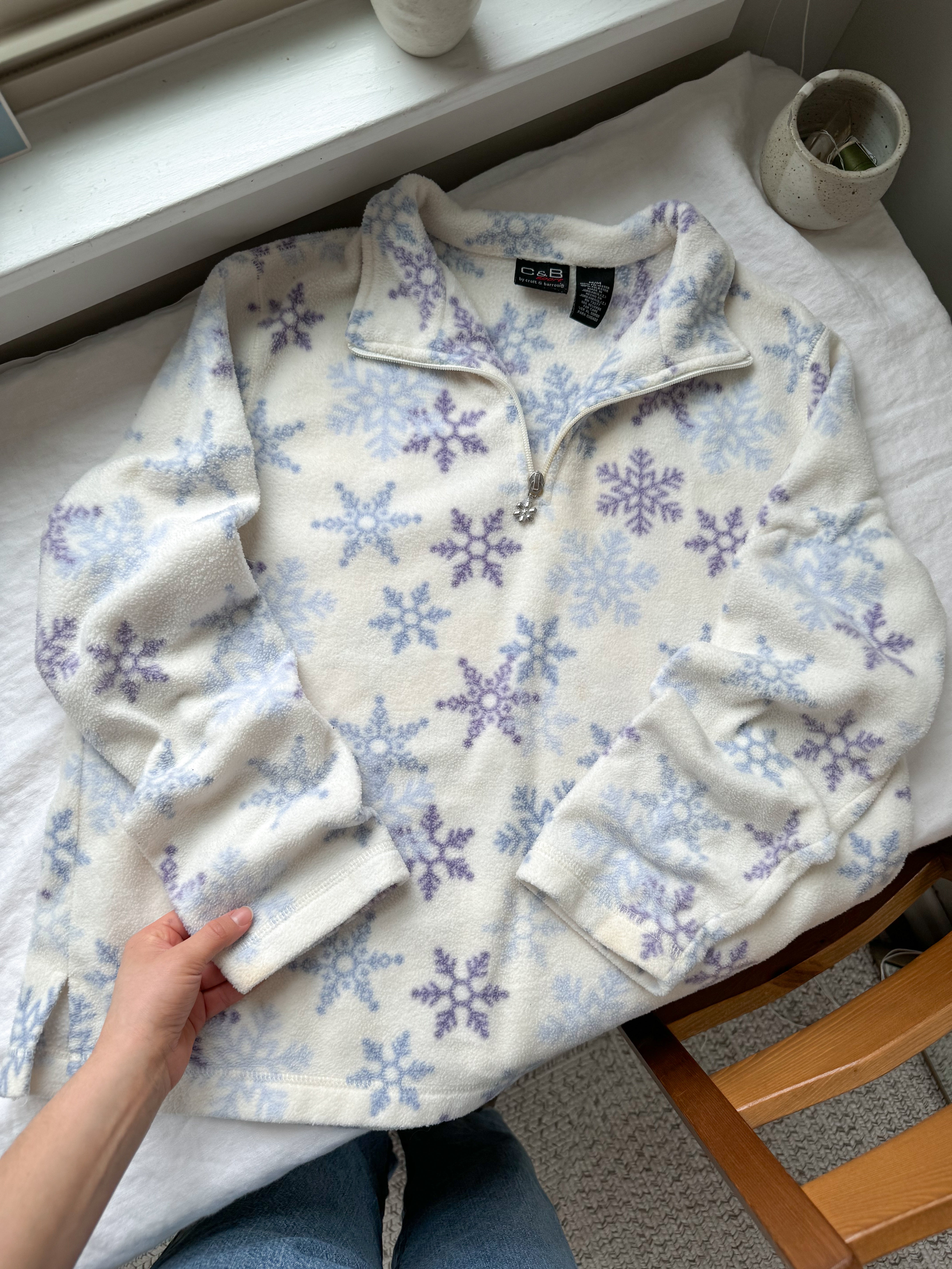 The Pastel Snowflake Quarter Zip (M)