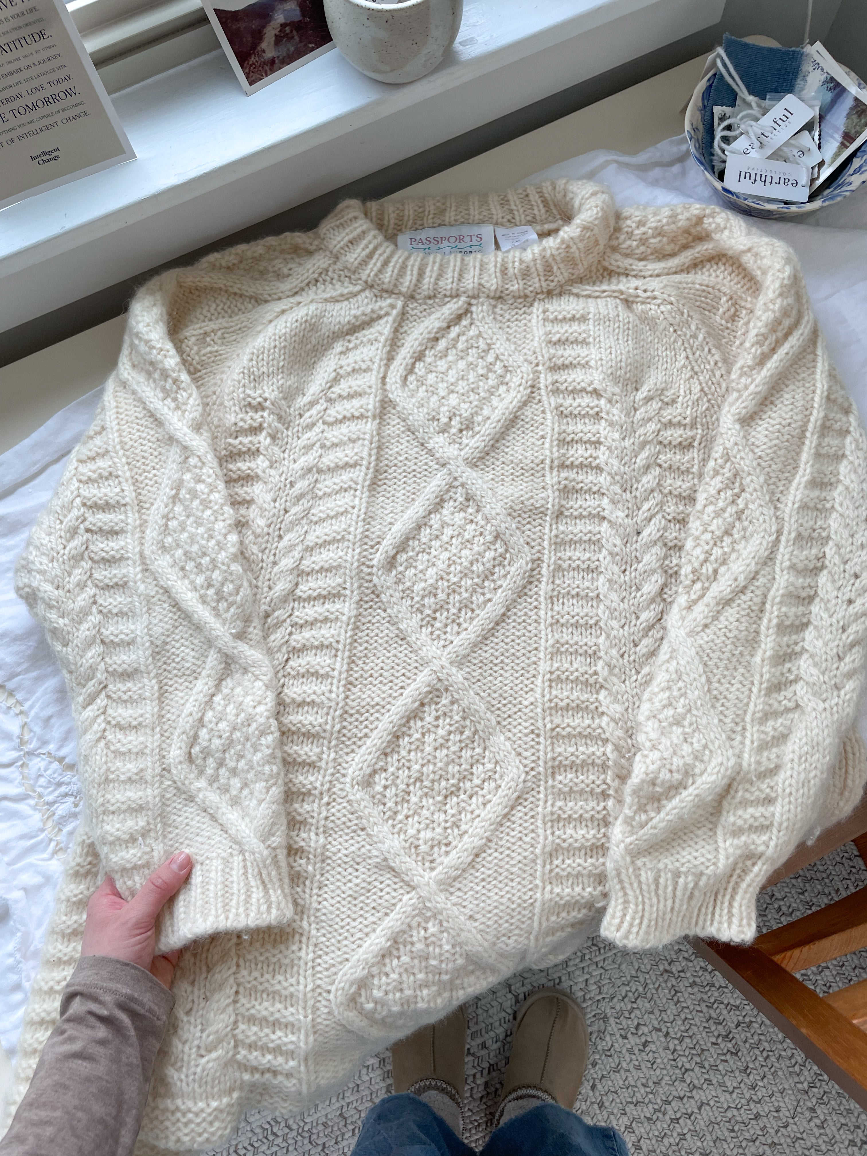 The Creamy Cable Knit Sweater (M)