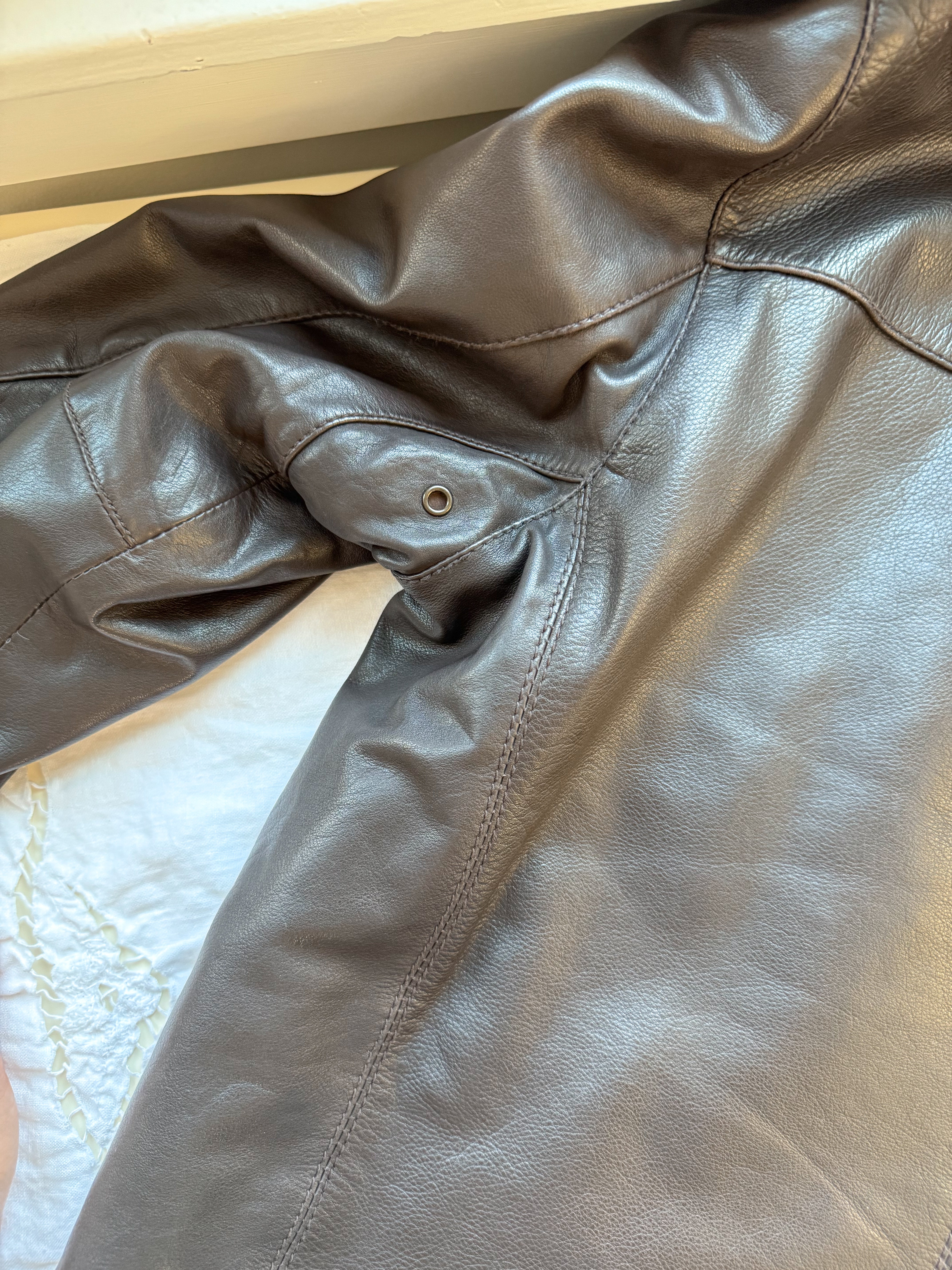 The Cedar Leather Jacket (XL)