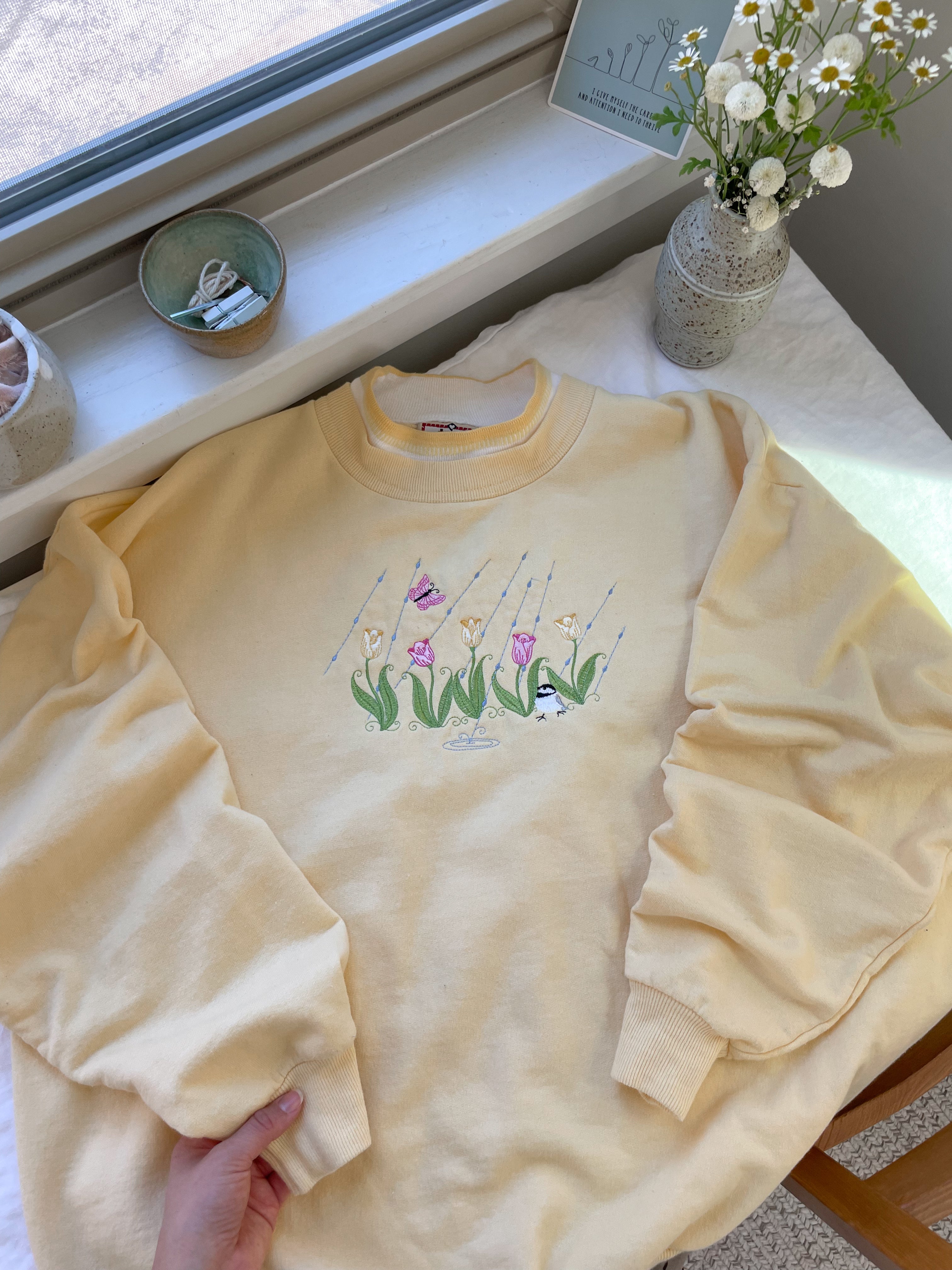 The Yellow Tulip Crewneck (XL)