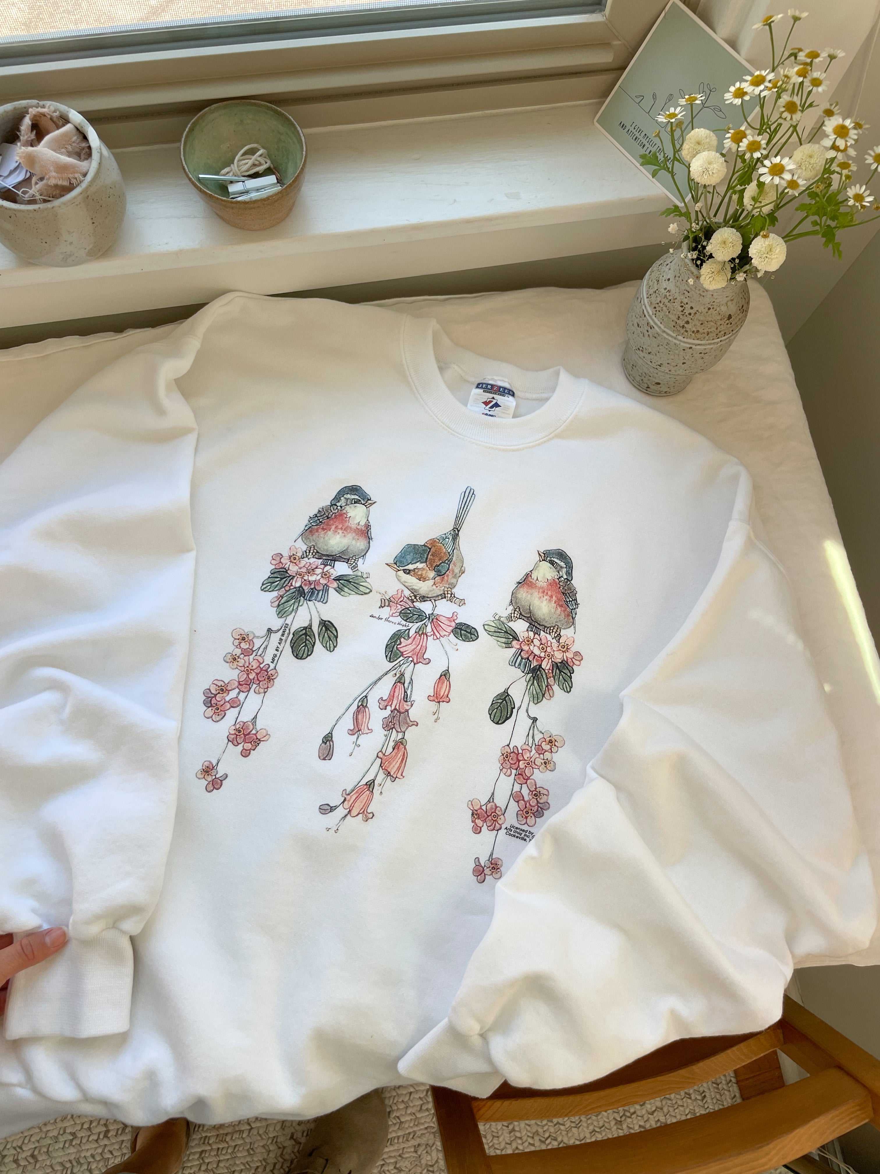 The Chickadee Crewneck (L)