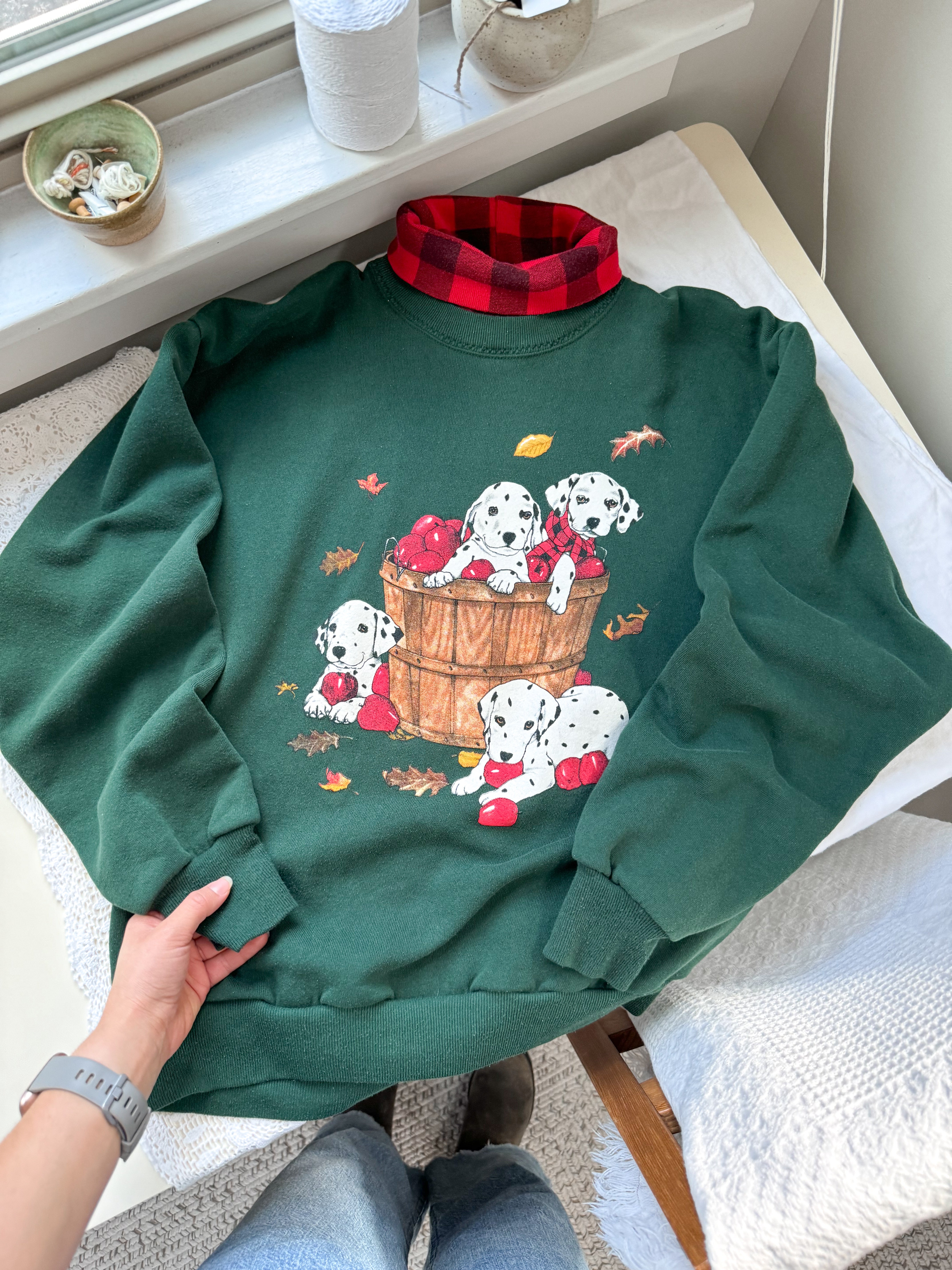 The Dalmatian Puppy Crewneck (M)