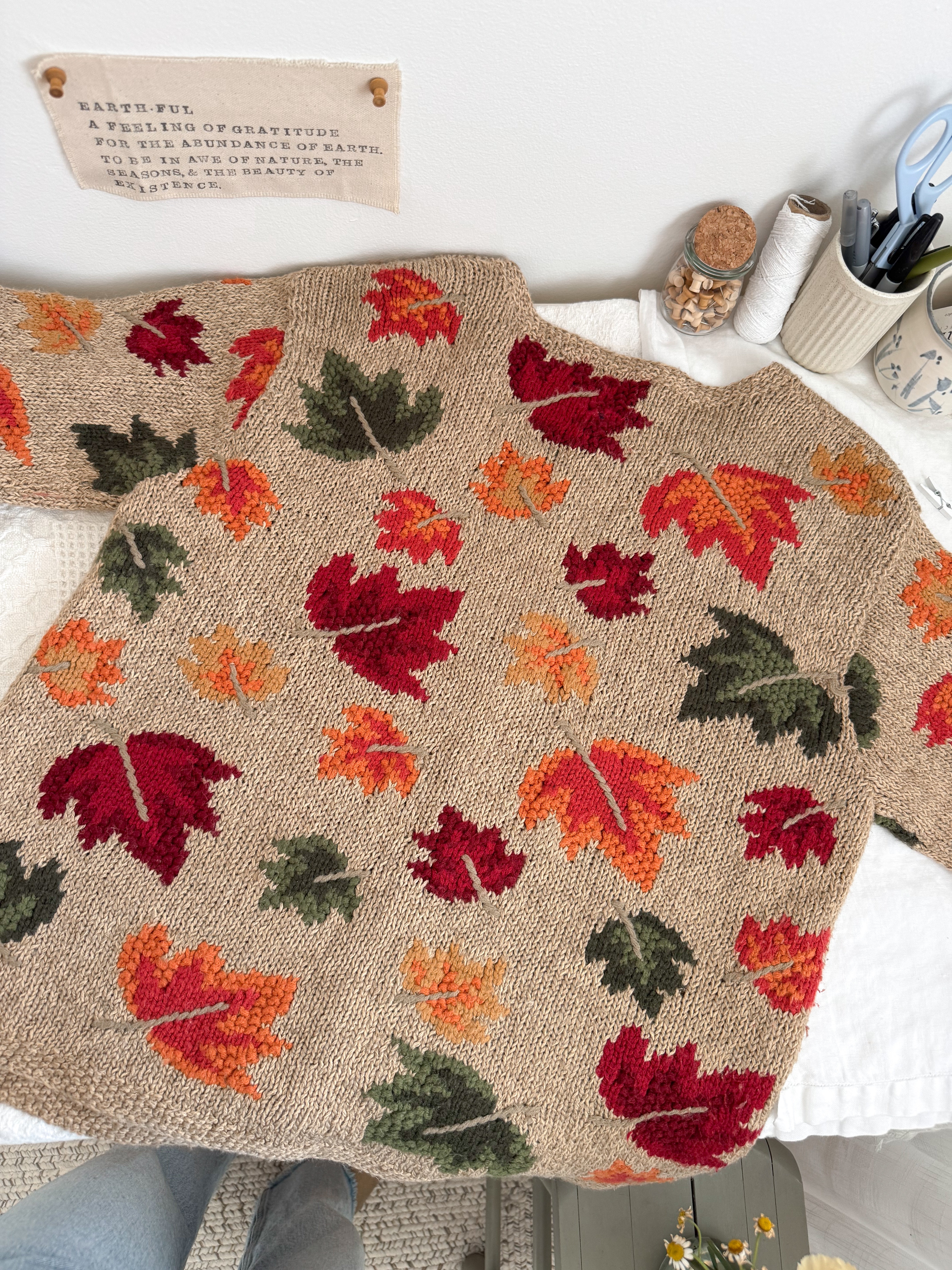 The Maple Leaf Cardigan (XL)