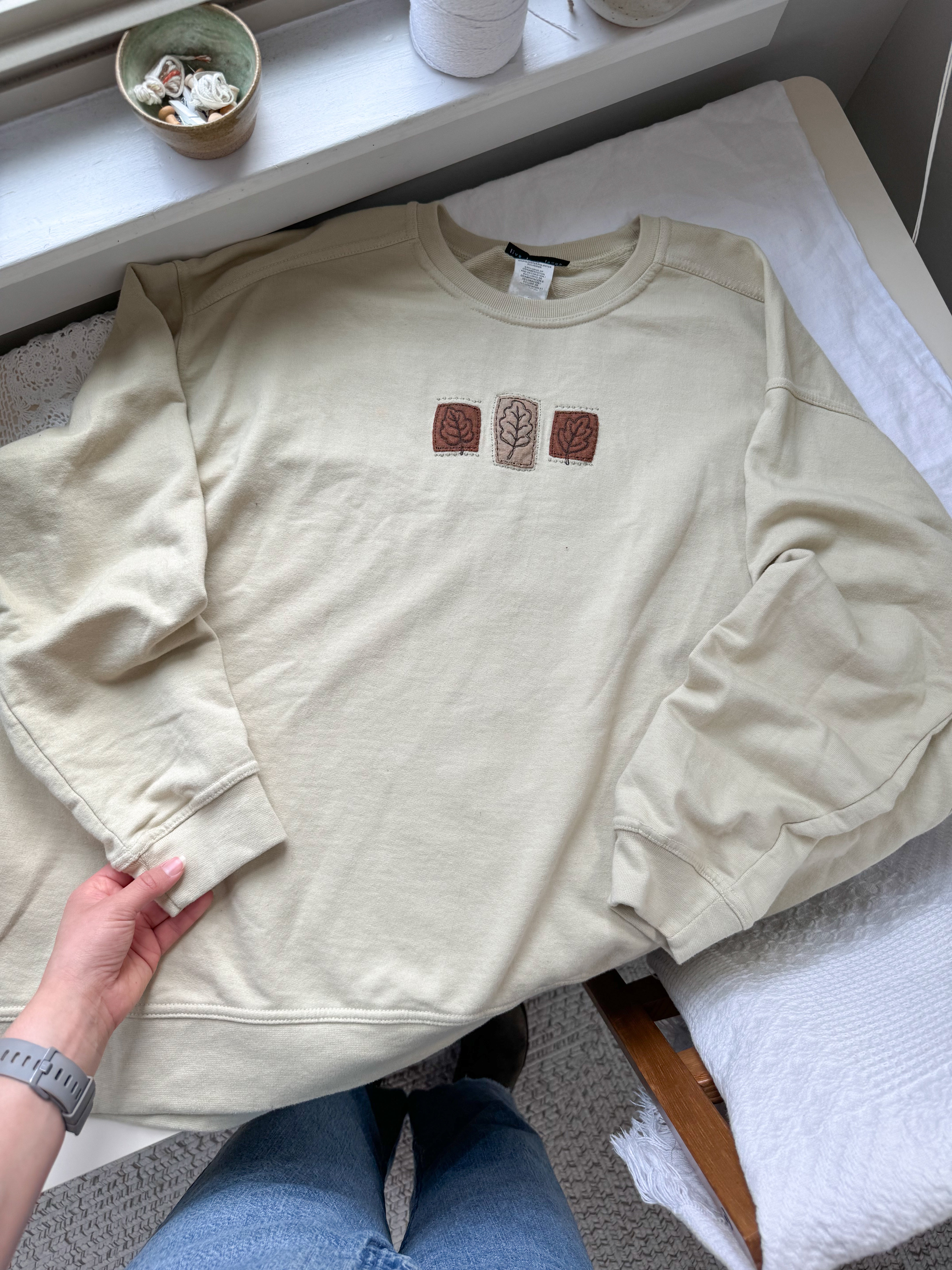 The Three Leaf Crewneck (XL)