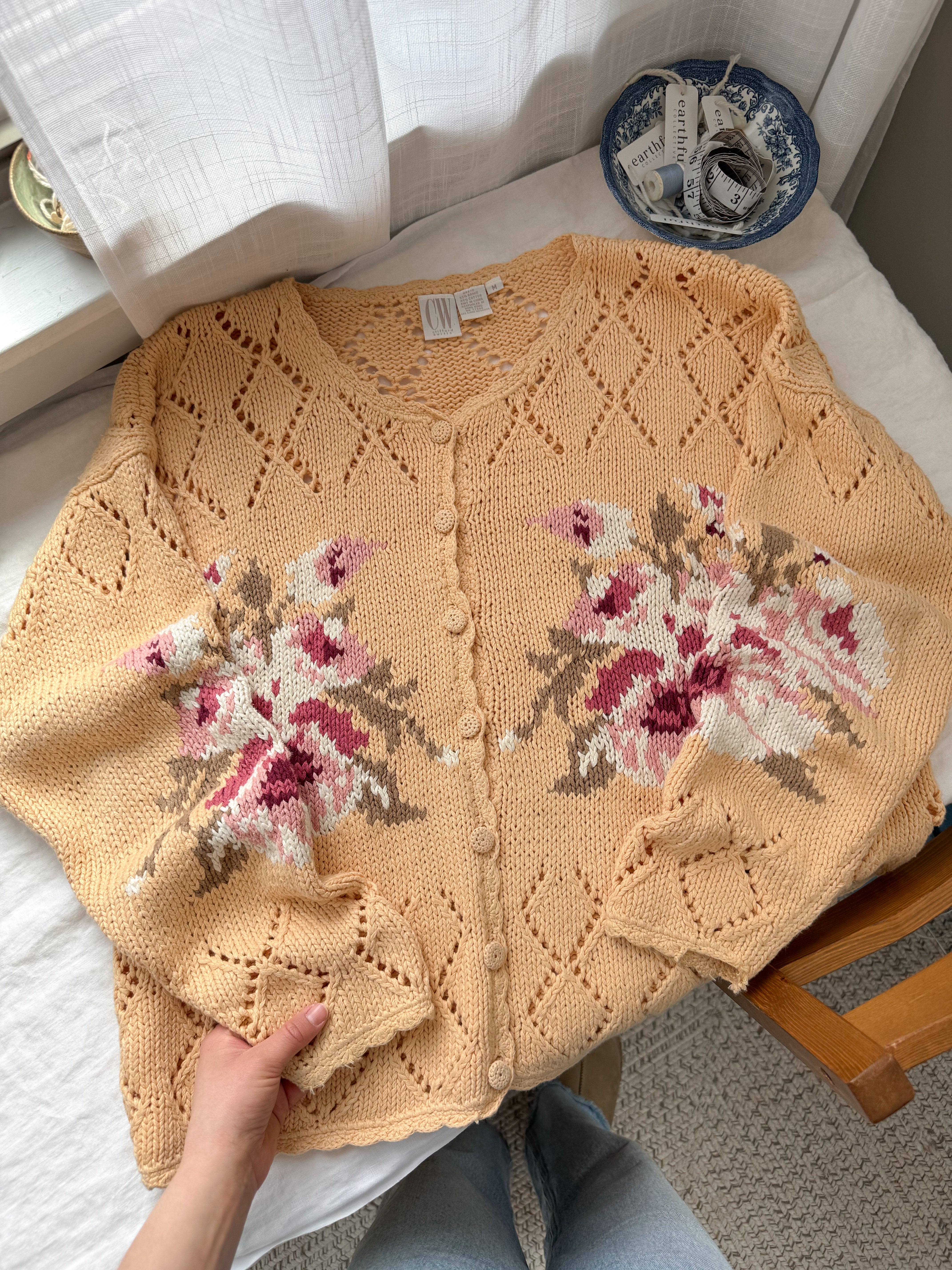 The Creamsicle Floral Cardigan (L)