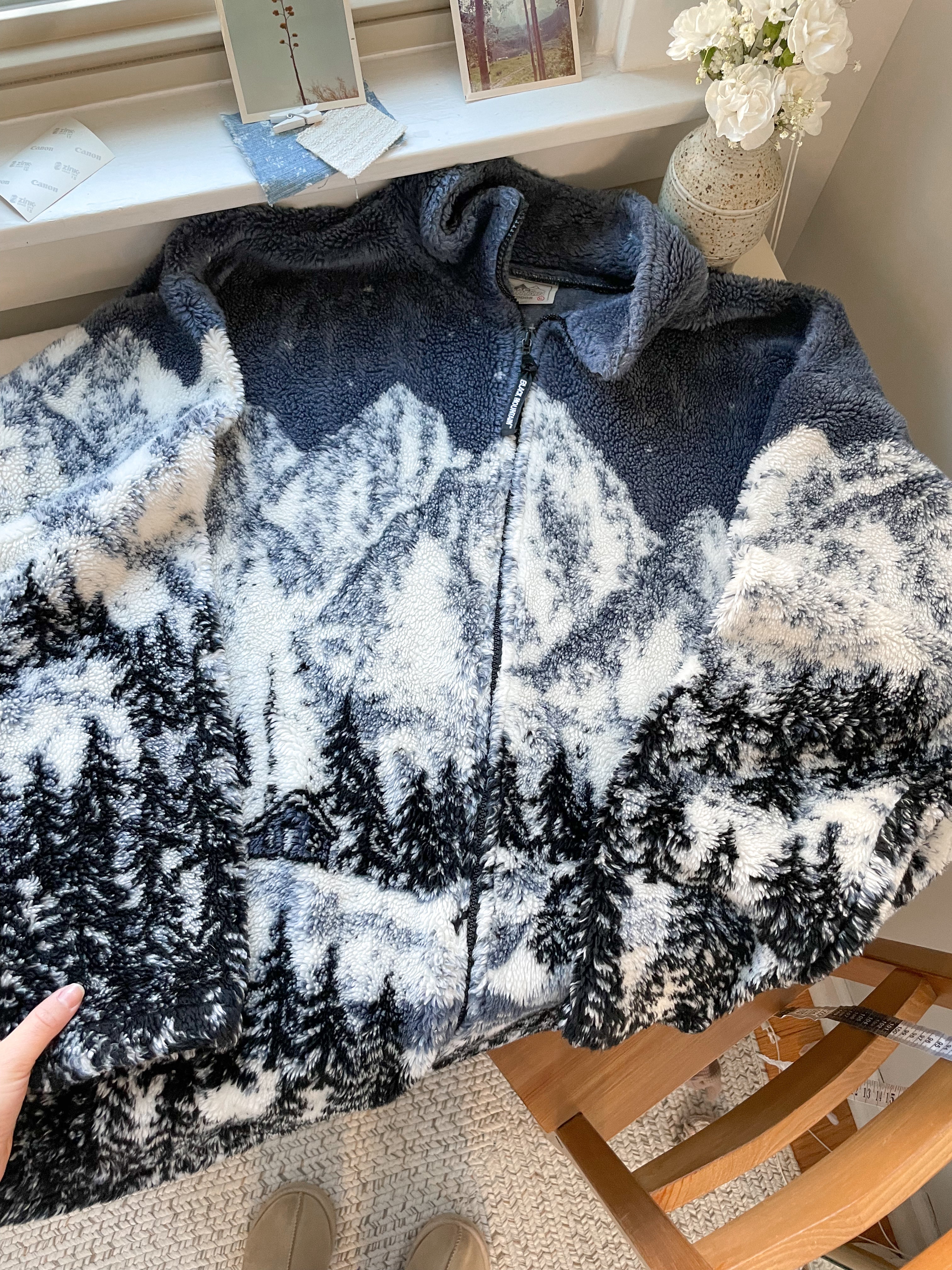 The Mountain Village Fuzzy Shacket (XL)