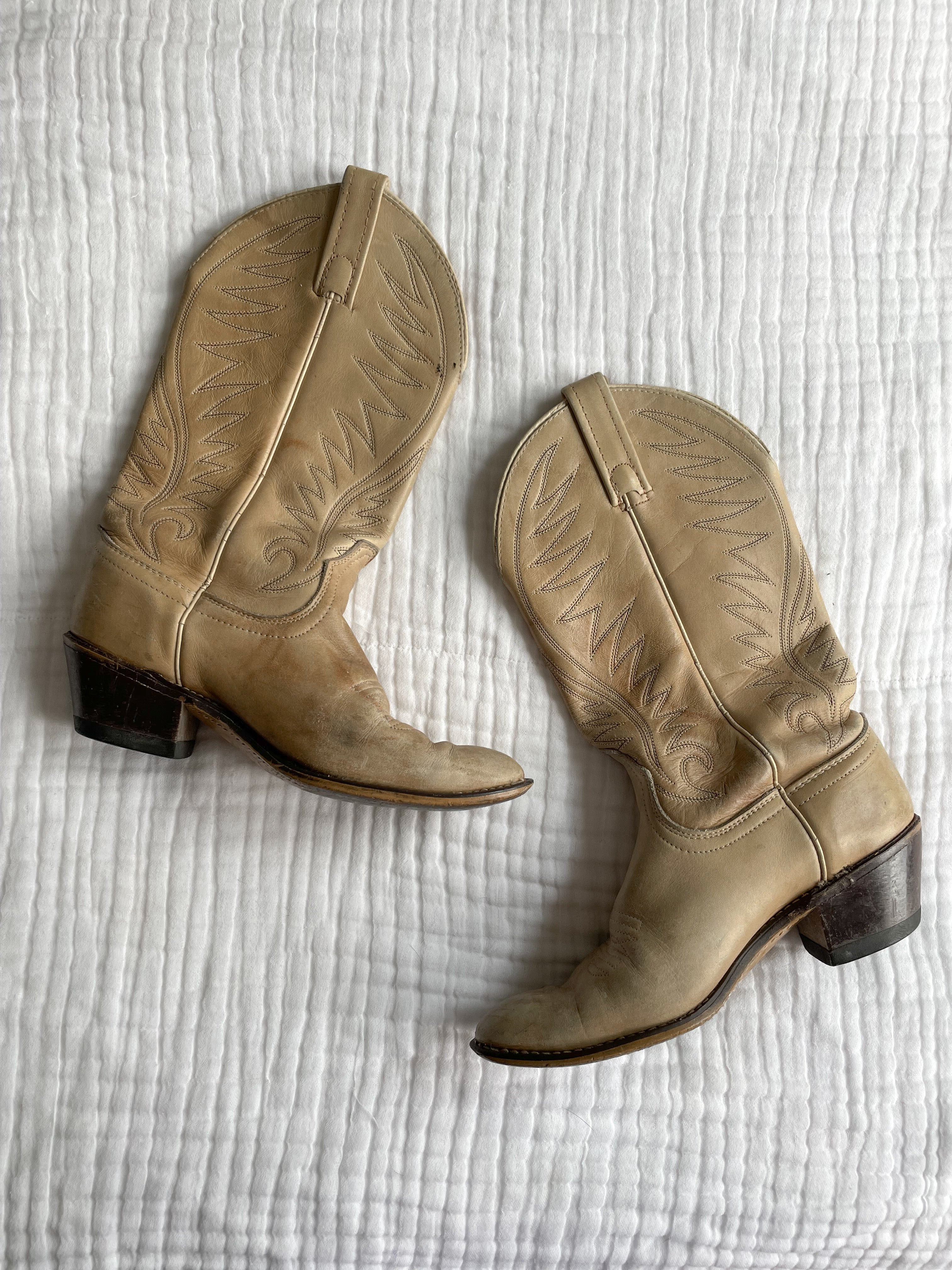 The Acme Tan Boots (6)