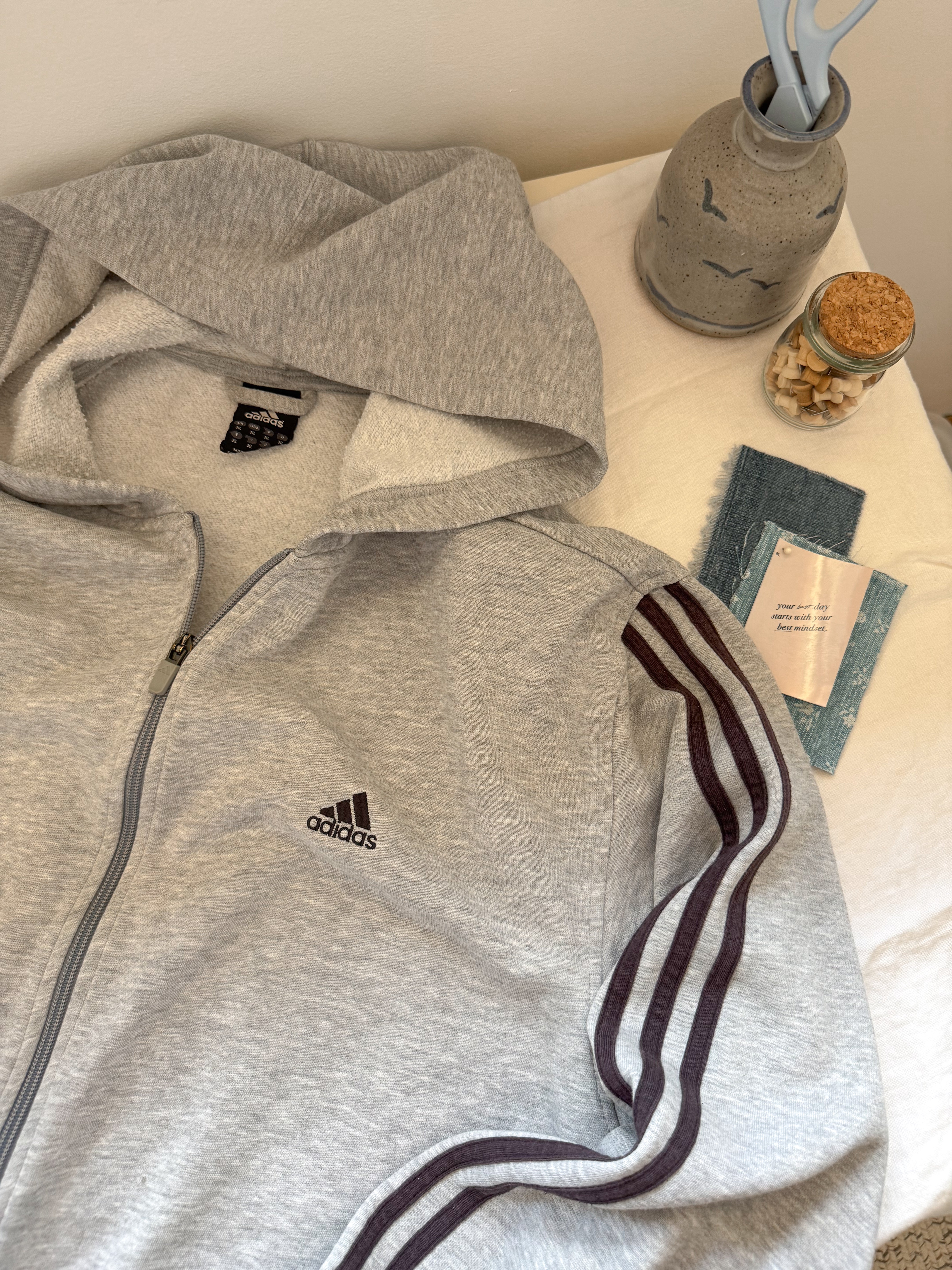 The Lounge Zip Up Hoodie (XL)
