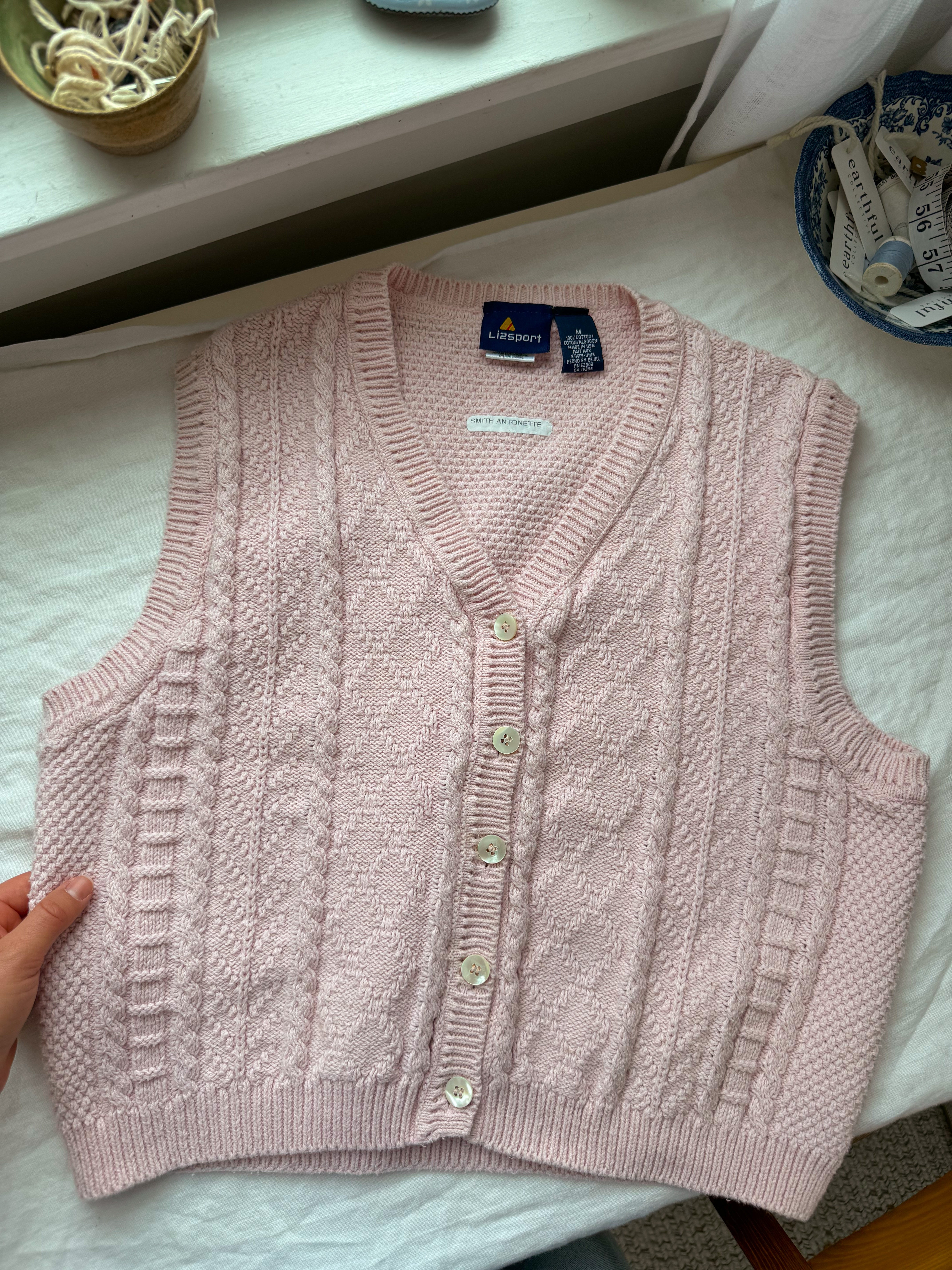 The Pale Pink Sweater Vest (M)