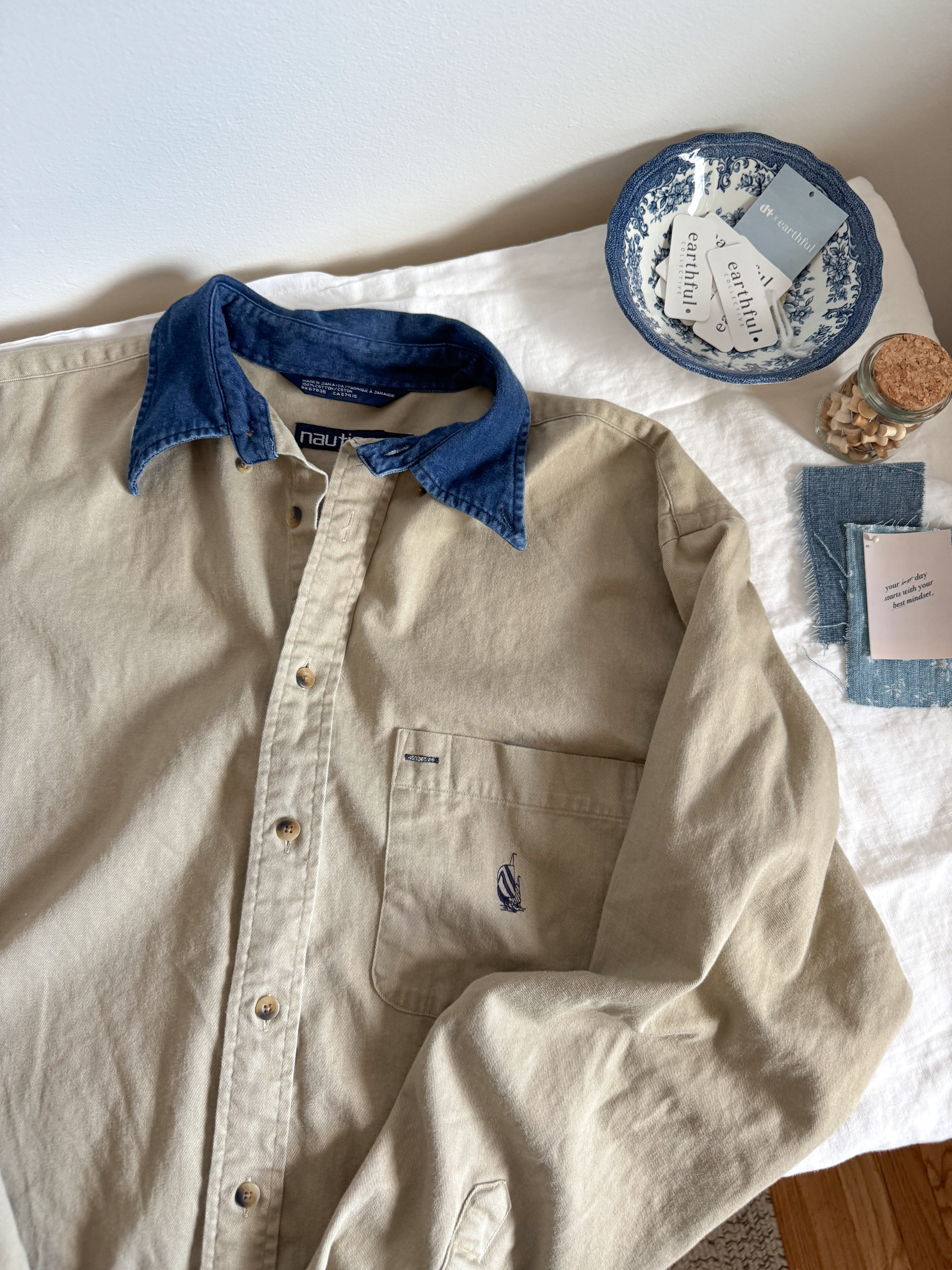 The Denim Collar Button Up (XL)