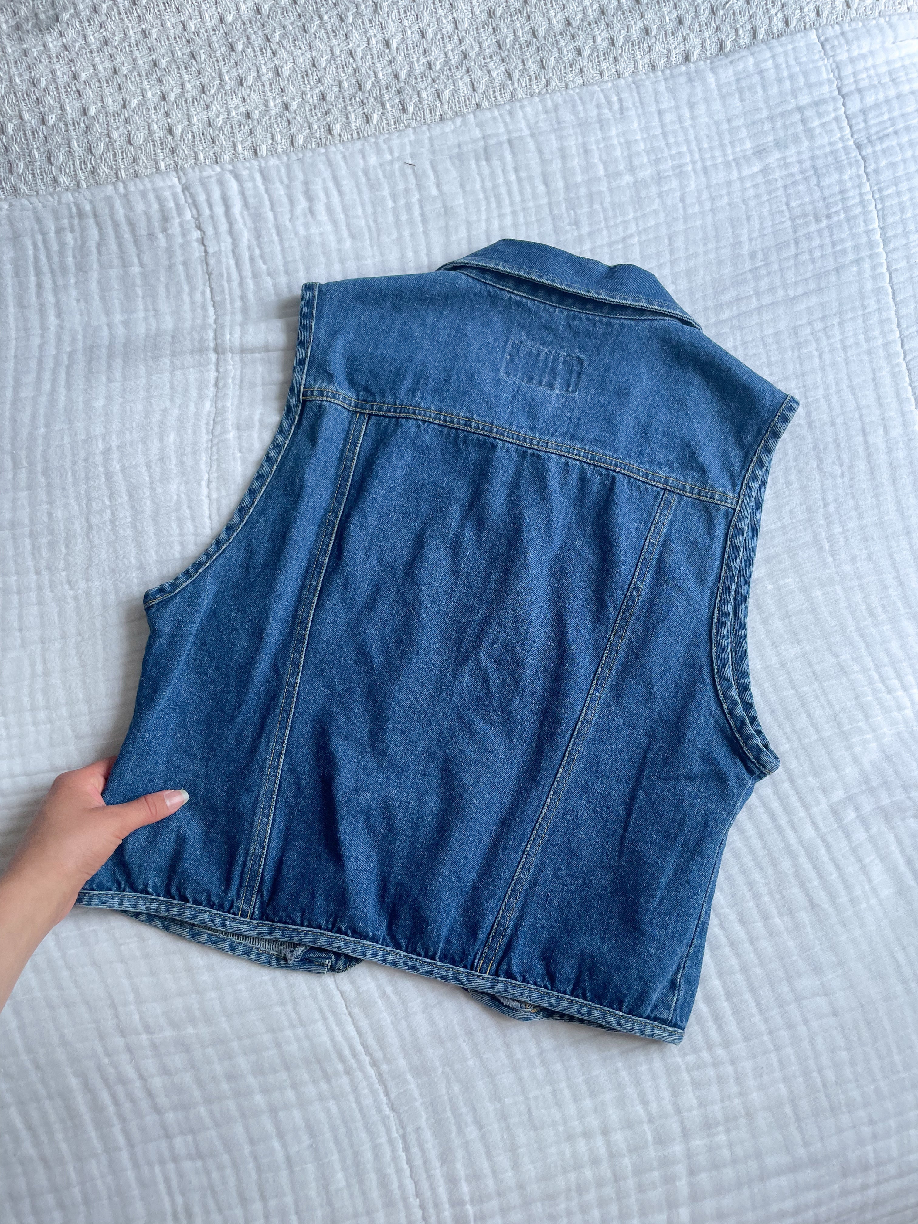 The Denim Zipper Vest (M)