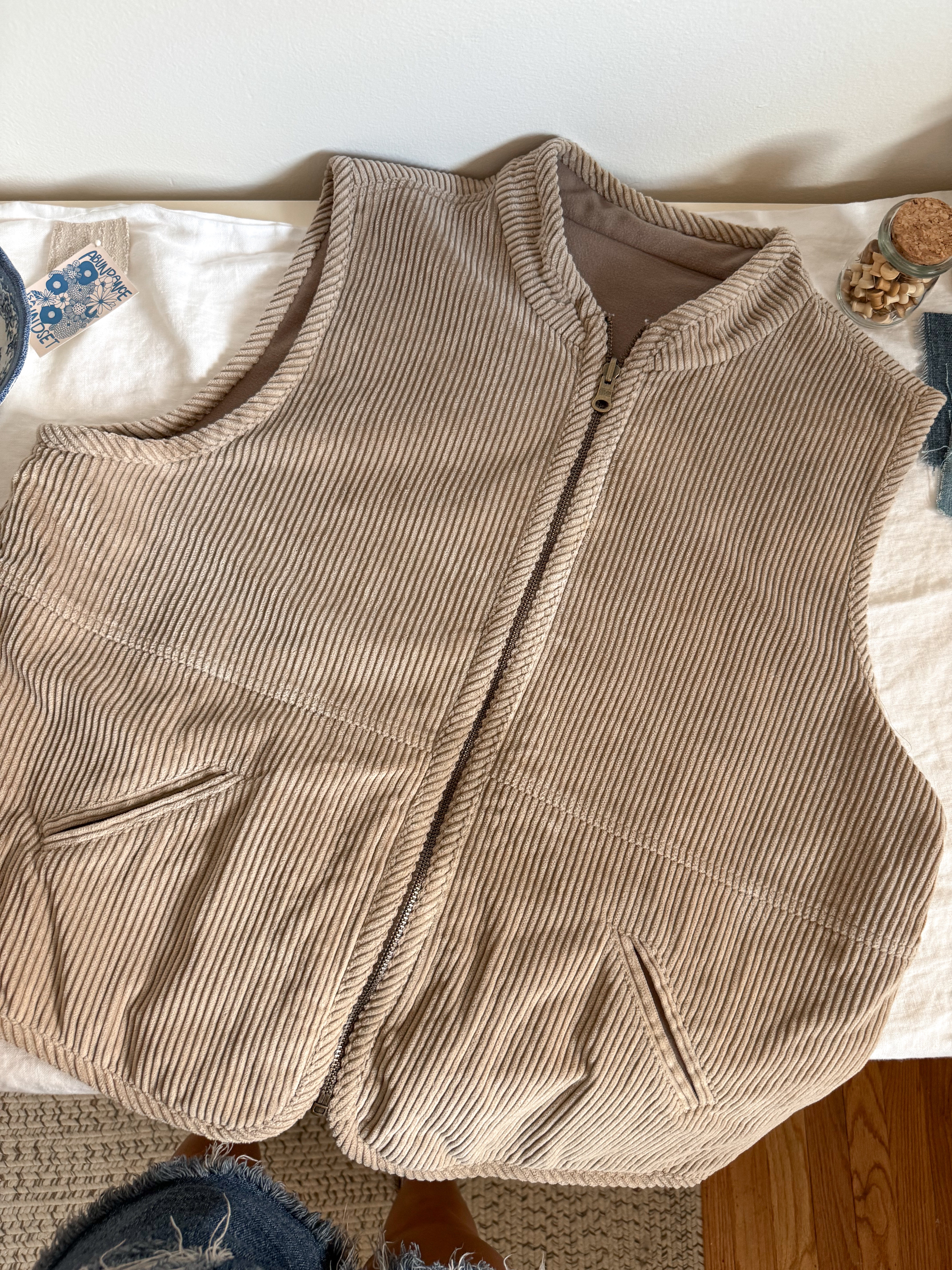 The Cozy Reversible Vest (XL)