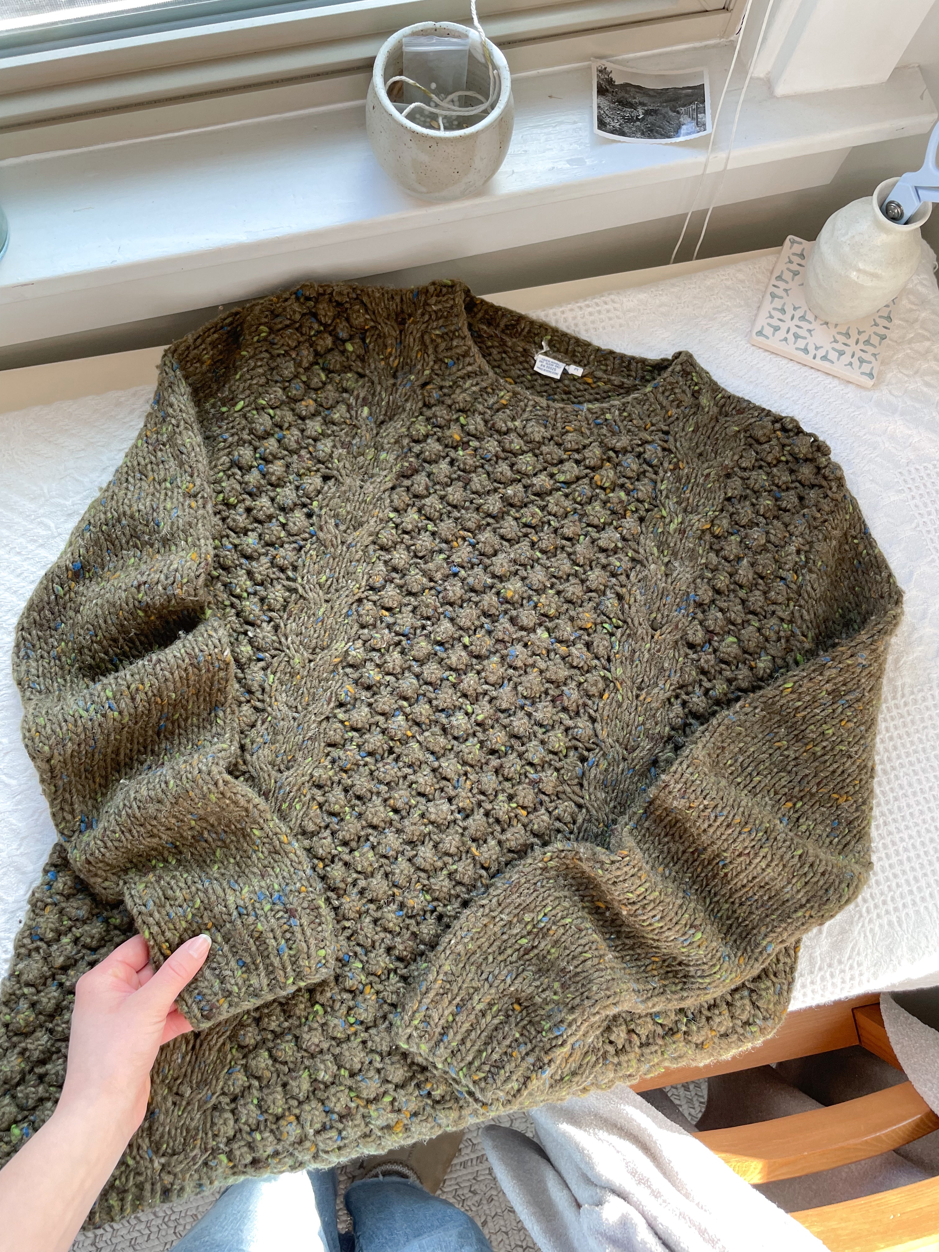 The Olive Speckled Sweater (M)