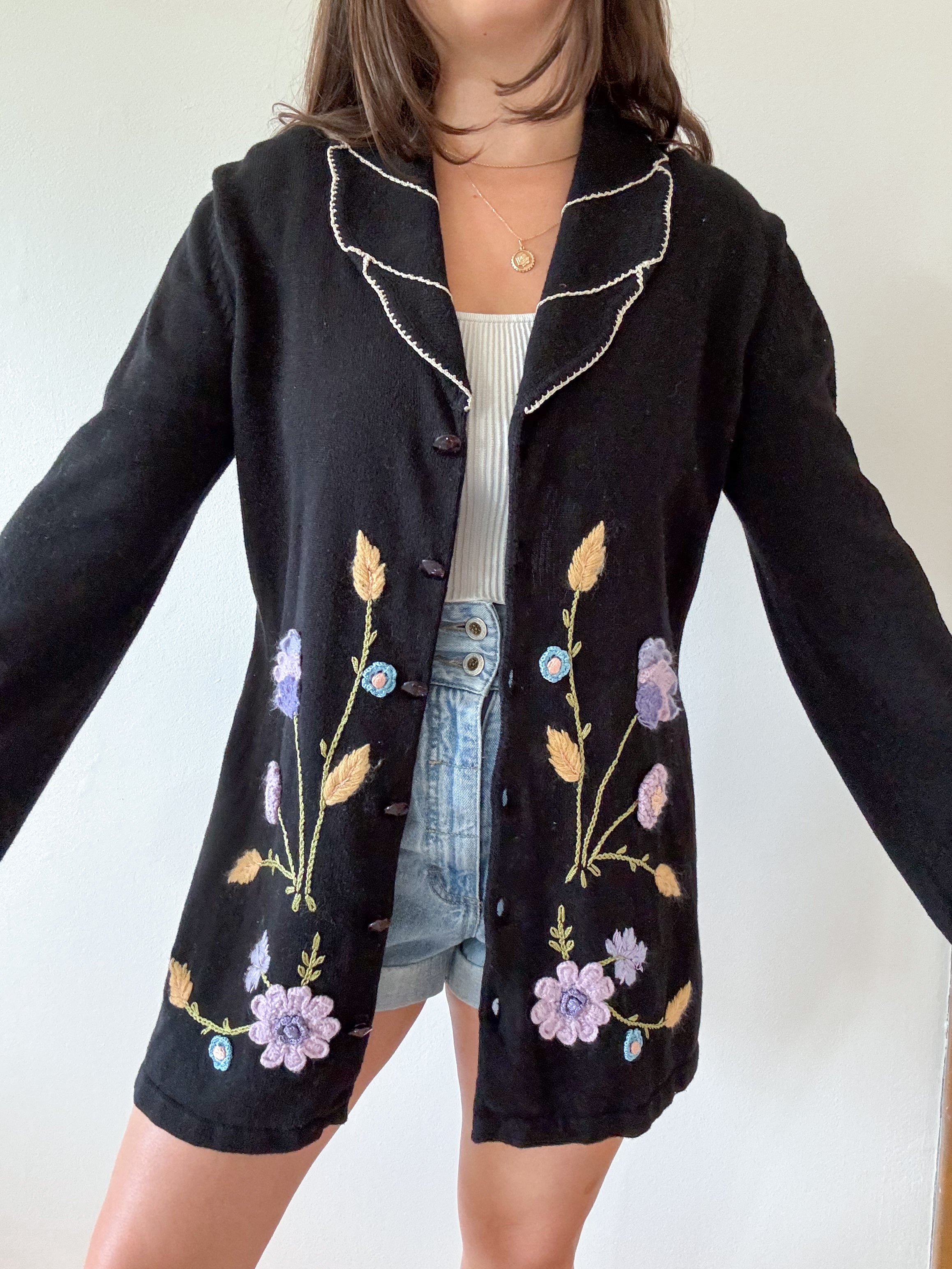 The Moody Flower Cardigan (L)