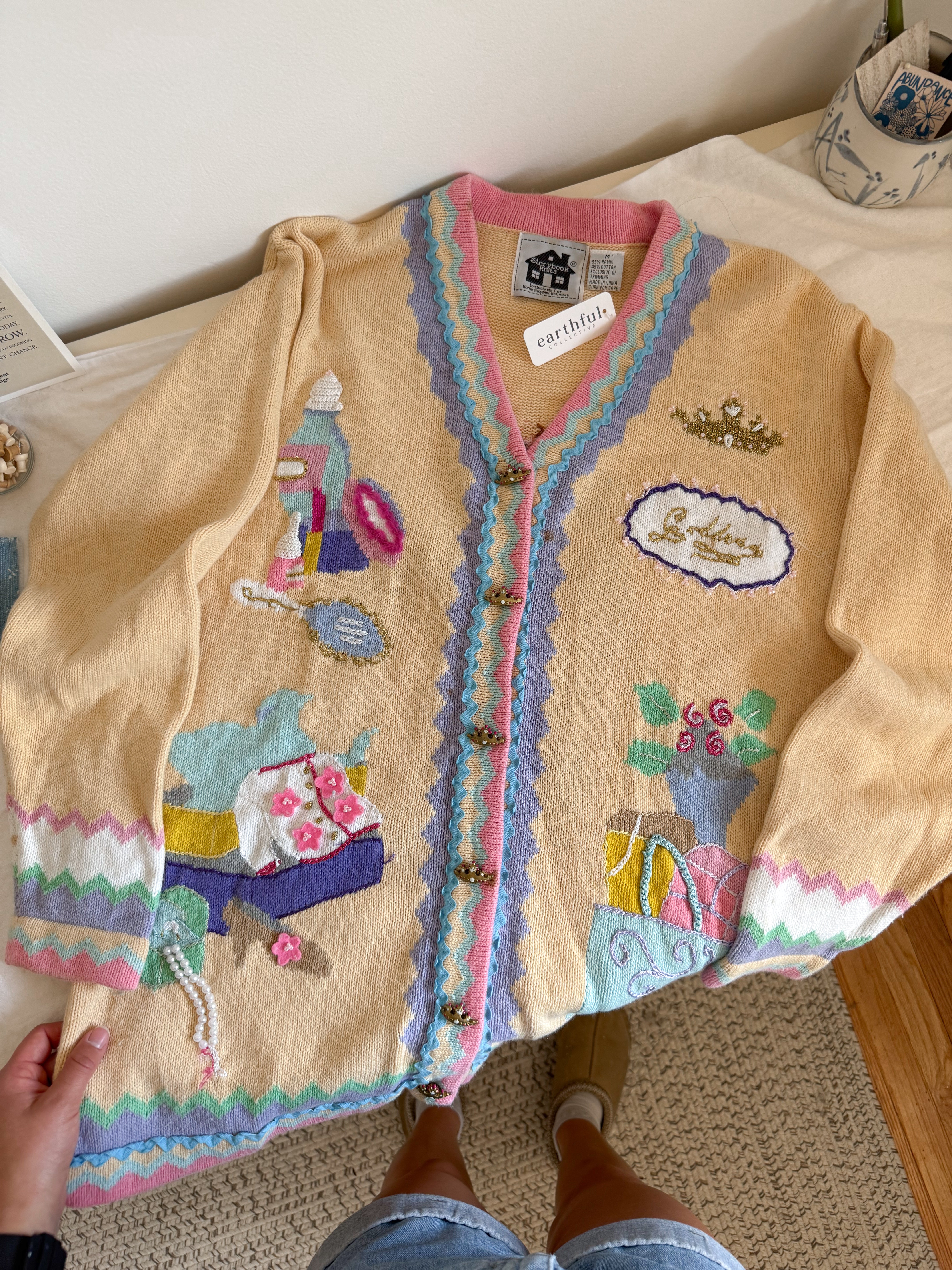 The Pale Yellow Goddess Cardigan (M)