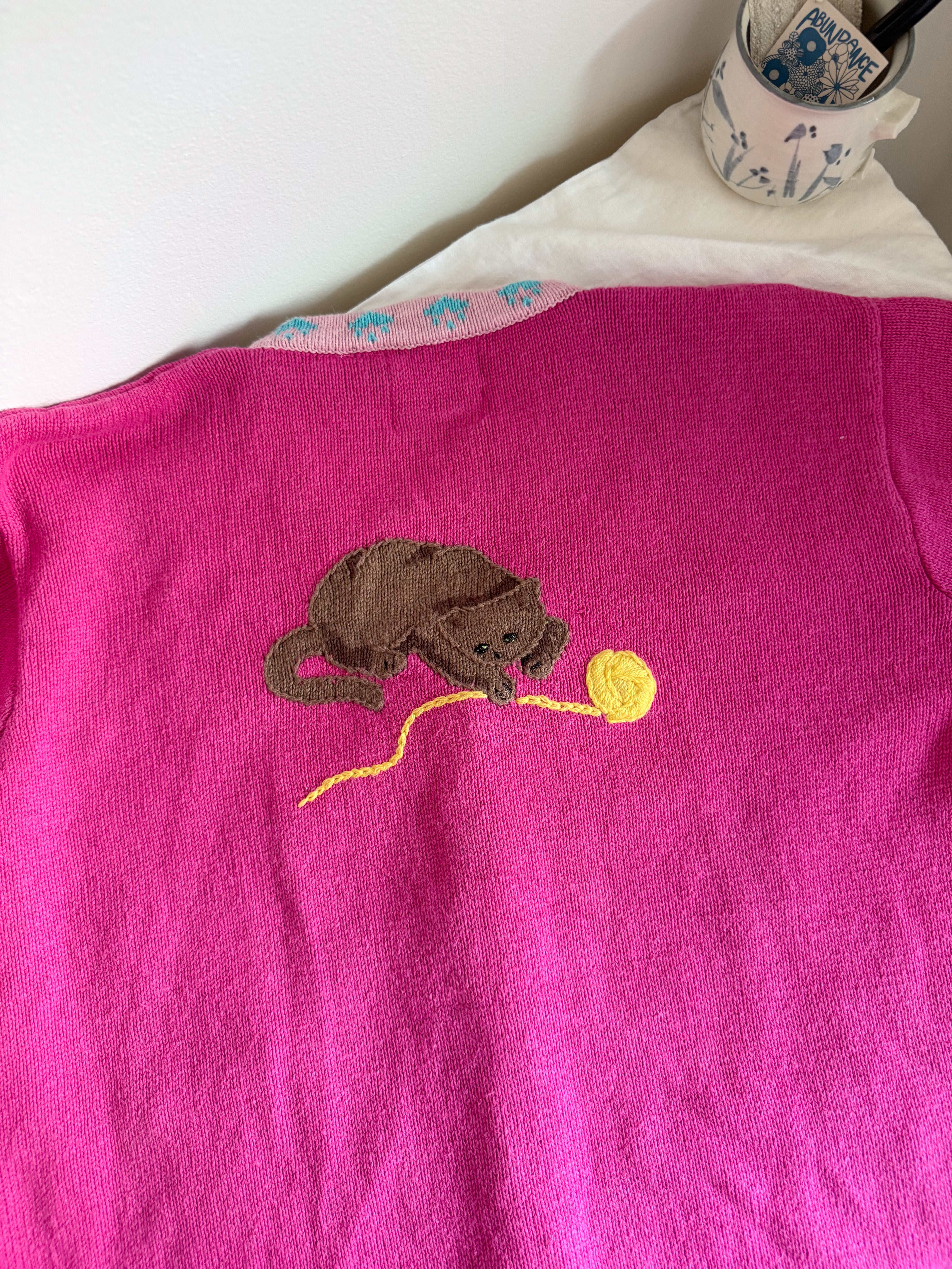 The Cat Birdhouse Cardigan (L)