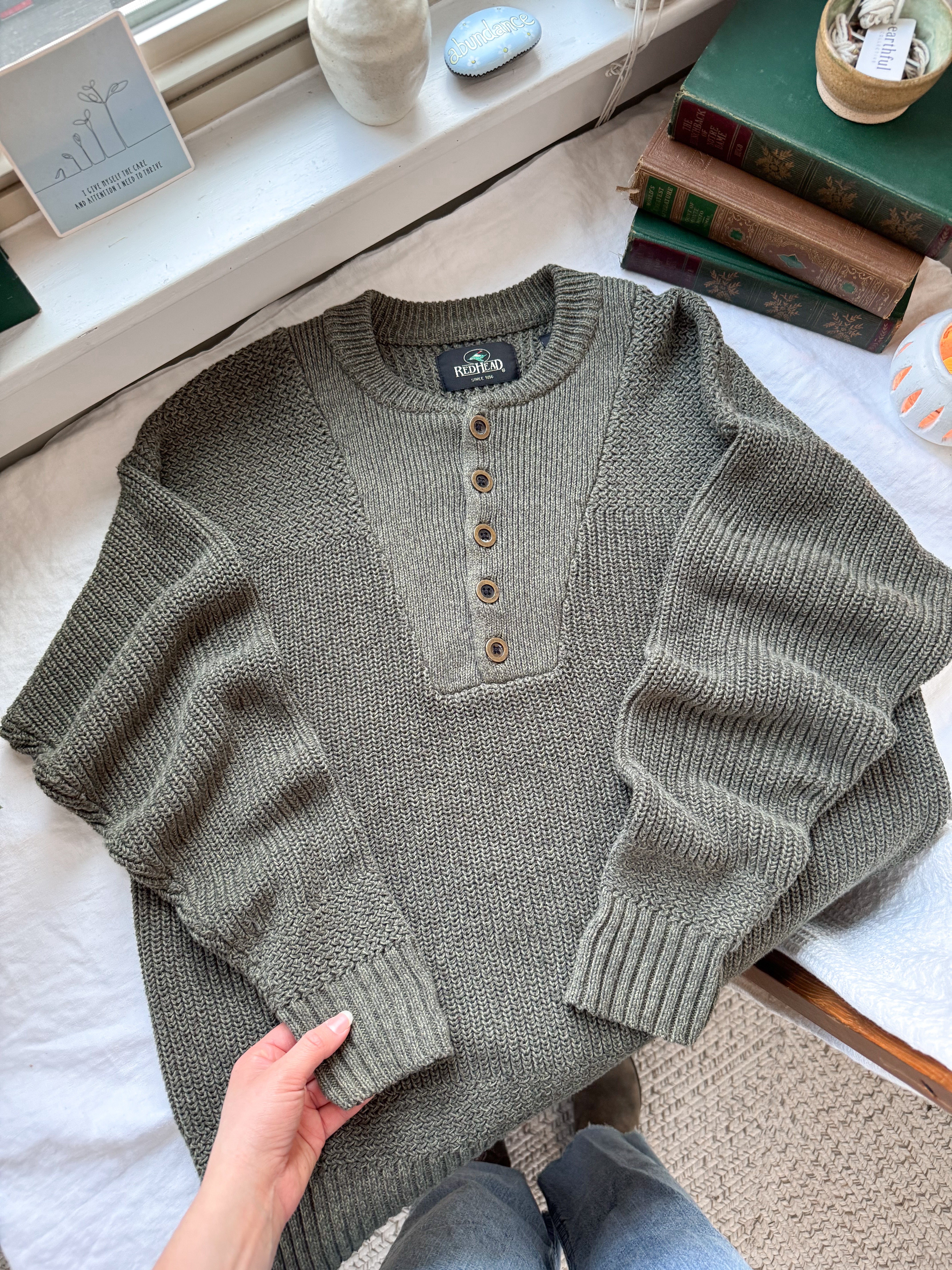 The Olive Henley Sweater (M)