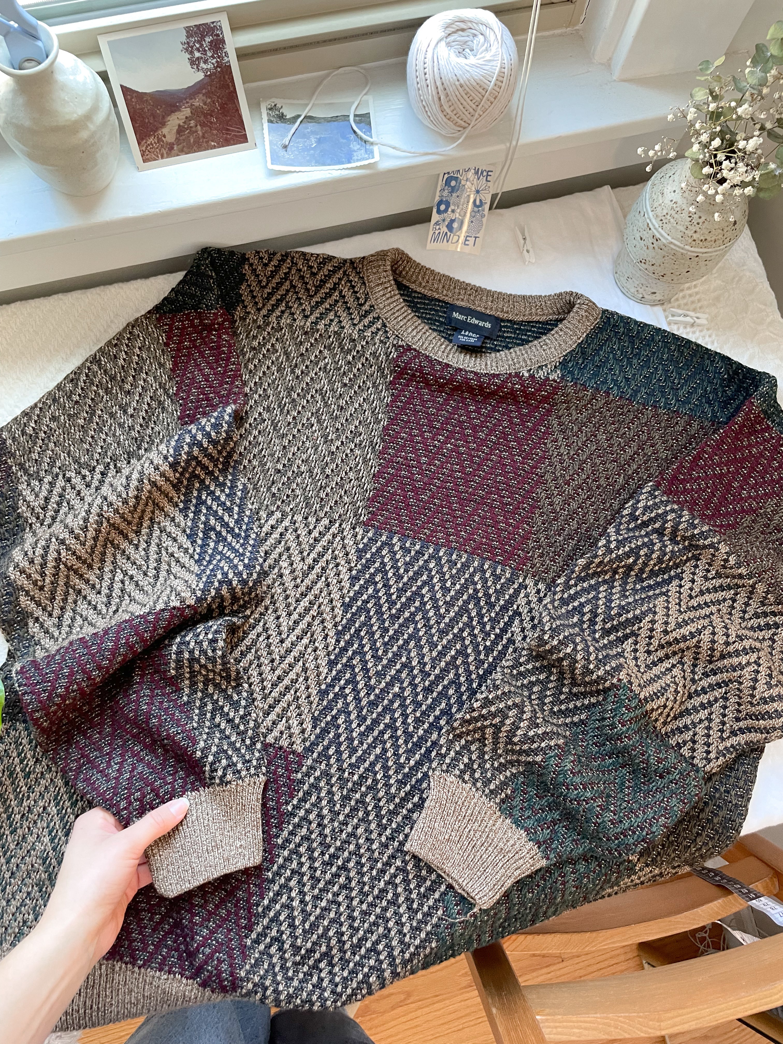 The Color Block Sweater (L)