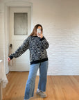 The Monochromatic Sweater (L)