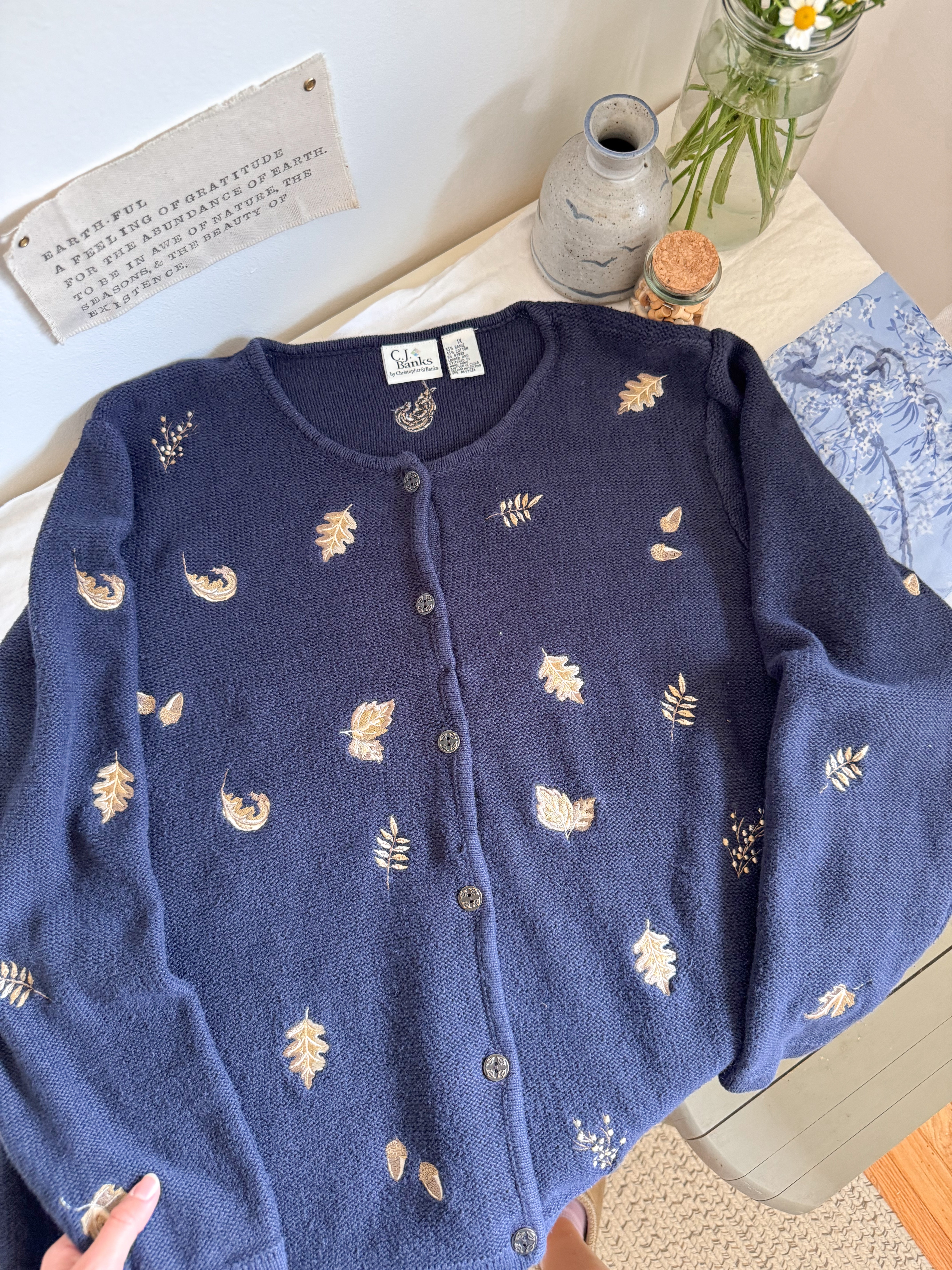 The Navy Leaf Cardigan (XL)