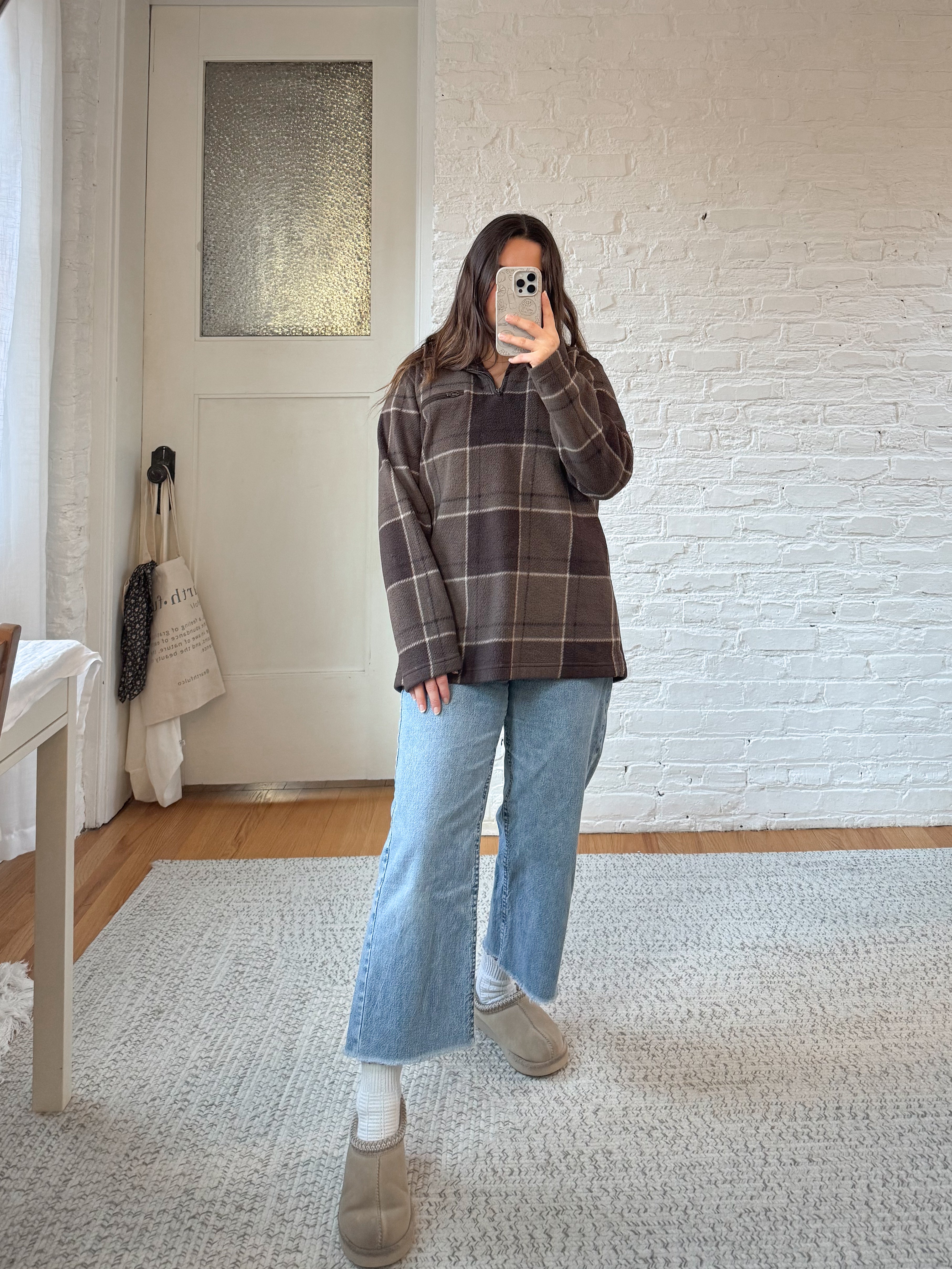 The Fireplace Fleece Quarter Zip (M)