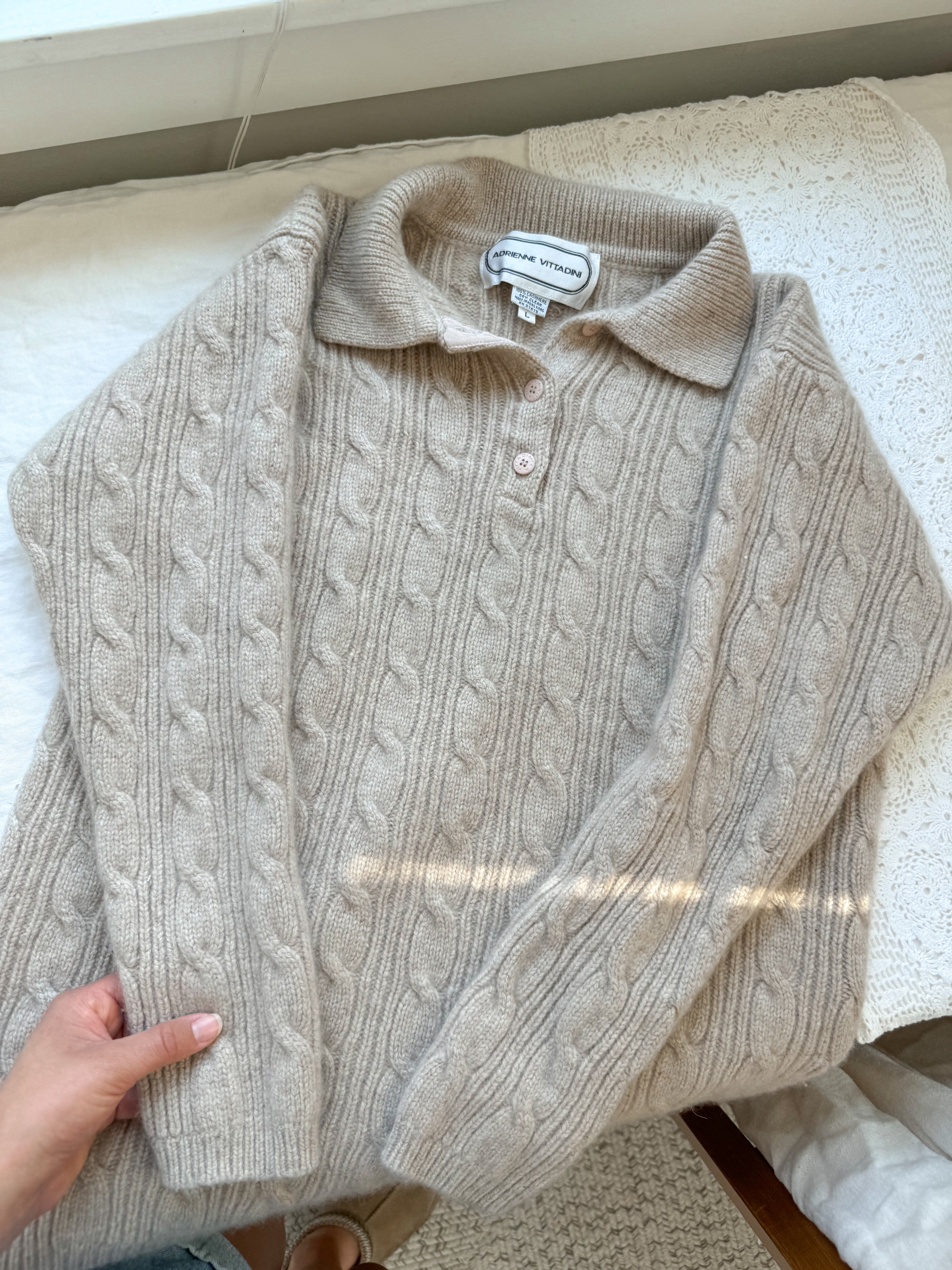 The Beige Cashmere Sweater (M)